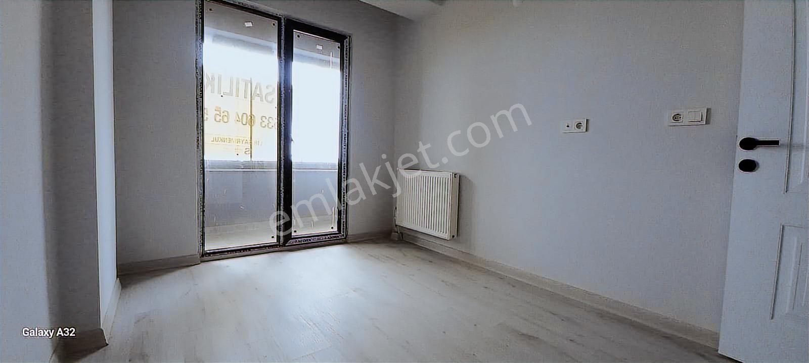 Lir Den Sarılar Yolu Üzerin De Yol Üstü Kiralık 1+1 Daire - Görsel 6