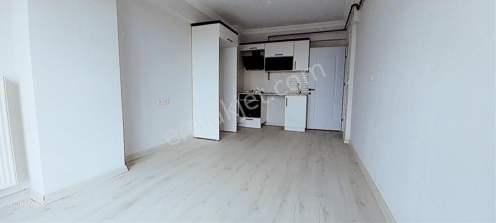 Lir Den Sarılar Yolu Üzerin De Yol Üstü Kiralık 1+1 Daire - Görsel 28