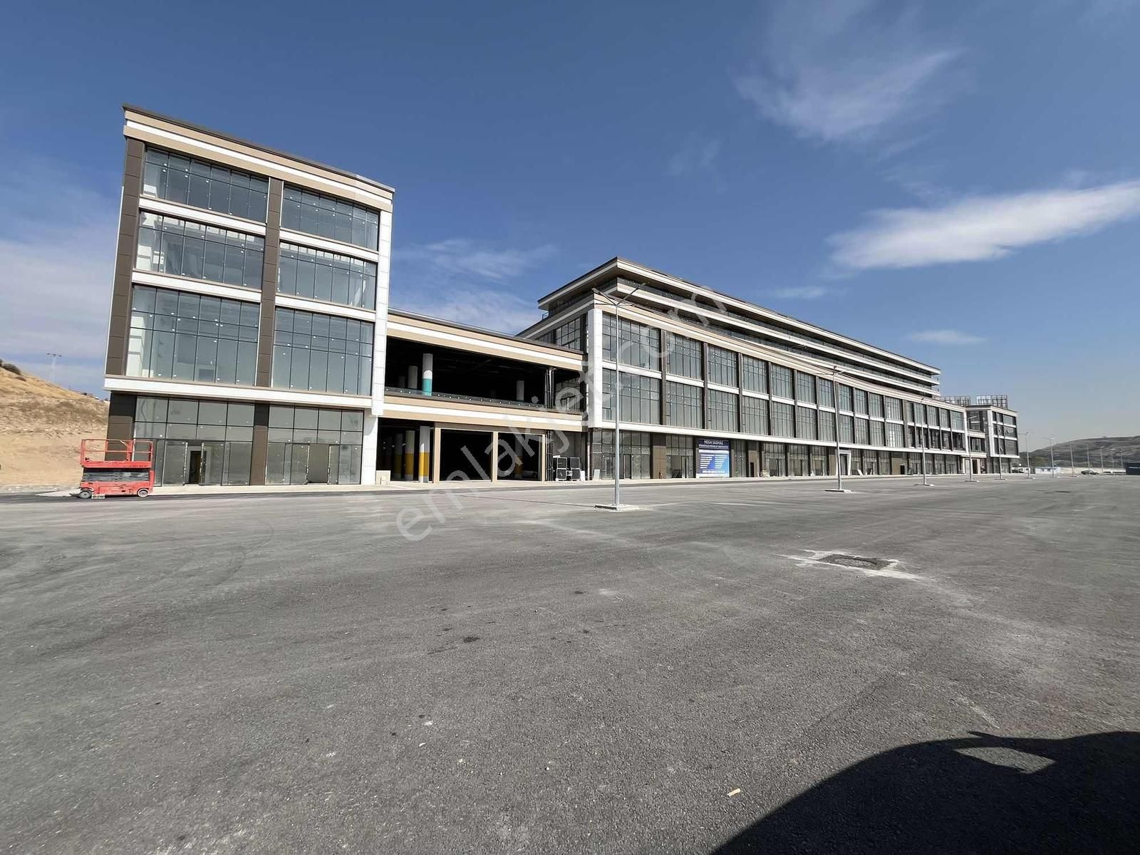 Akprime'dan Efsane Proje Mega Şaşmazda En Kullanışlı Köşe Dükkan - Görsel 19