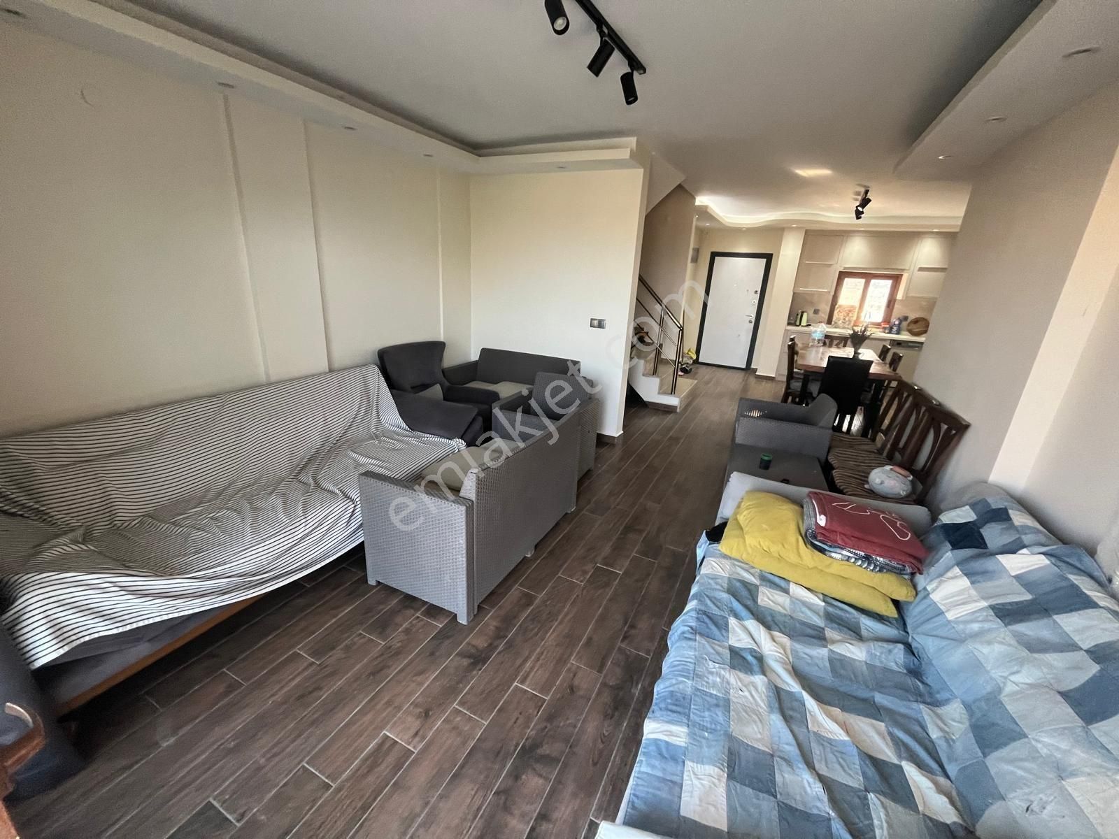 Caferli Bölgesinde5+1 Satılık Villa - Görsel 12