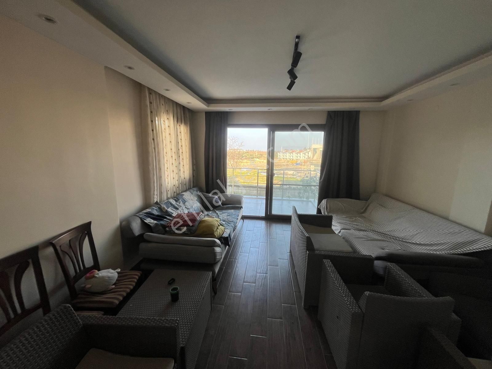 Caferli Bölgesinde5+1 Satılık Villa - Görsel 16