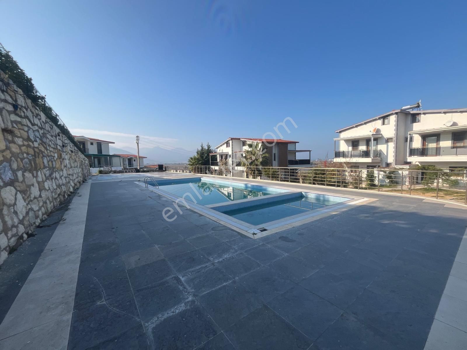 Caferli Bölgesinde5+1 Satılık Villa