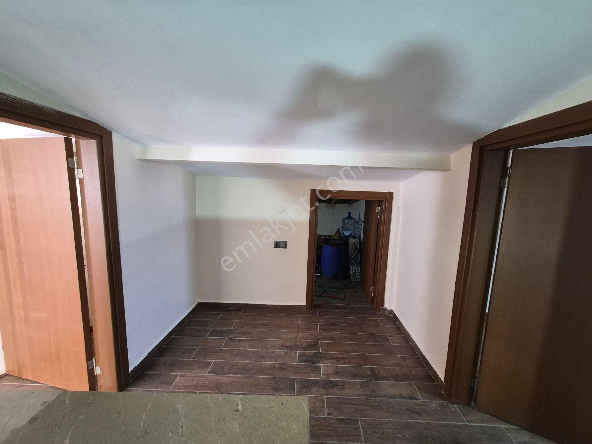 Caferli Bölgesinde5+1 Satılık Villa - Görsel 25