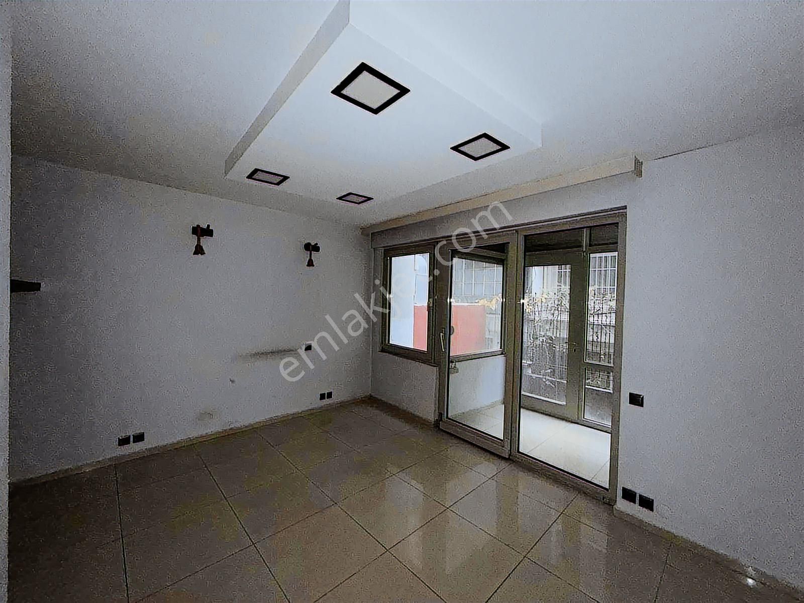 Teşvikiye Genç Binada Balkonlu Kiralık Dükkan&mağaza&ofis - Görsel 10