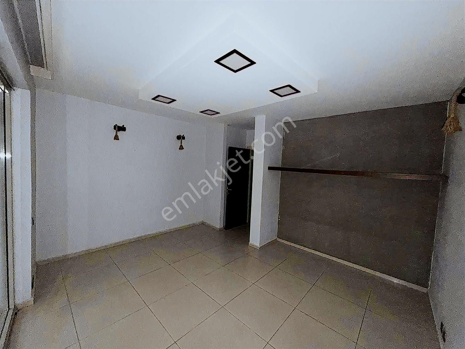 Teşvikiye Genç Binada Balkonlu Kiralık Dükkan&mağaza&ofis - Görsel 3