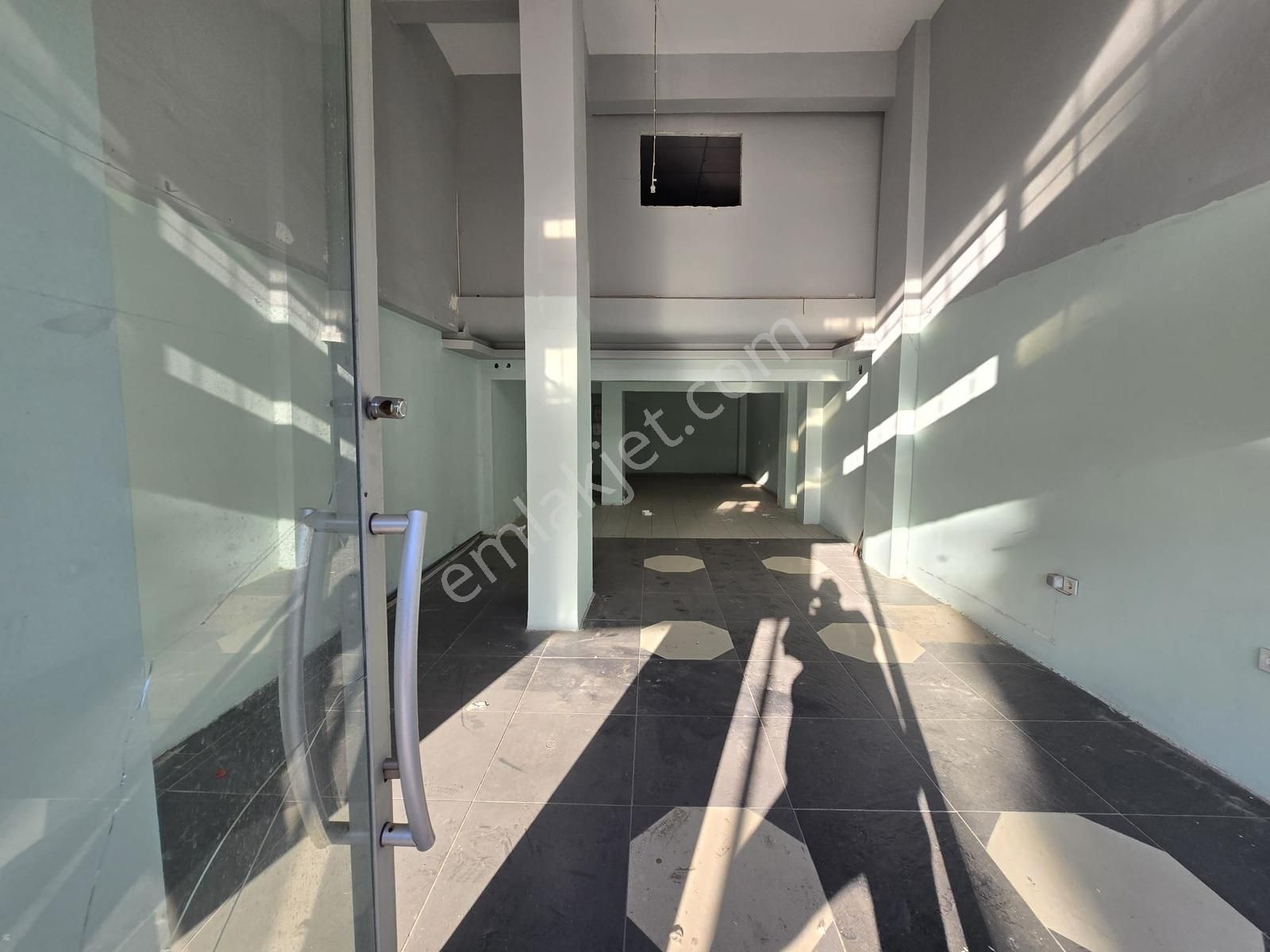 Yiğitler Mah Adnan Kahveci Caddesi Üzeri 160 M2 Satılık Dükkan - Görsel 6