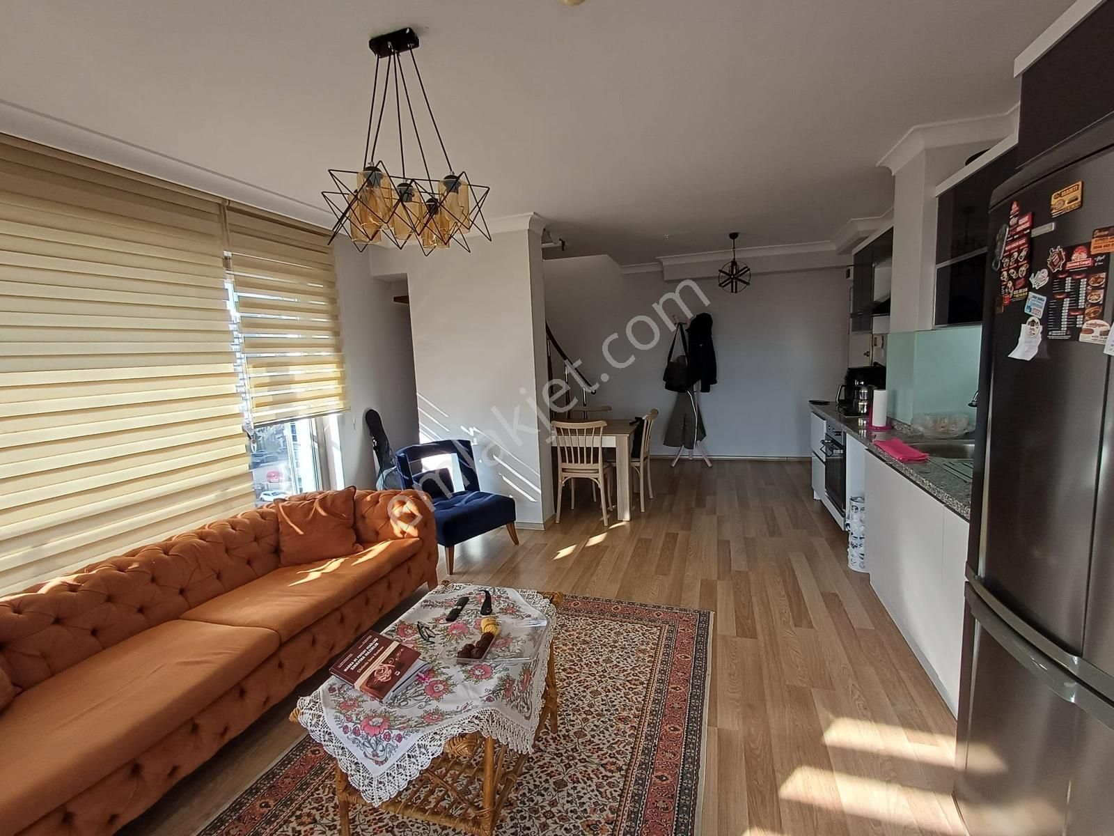 Turyaptan Teraslı-geniş- Eşyalı 1+1 Dubleks Daire