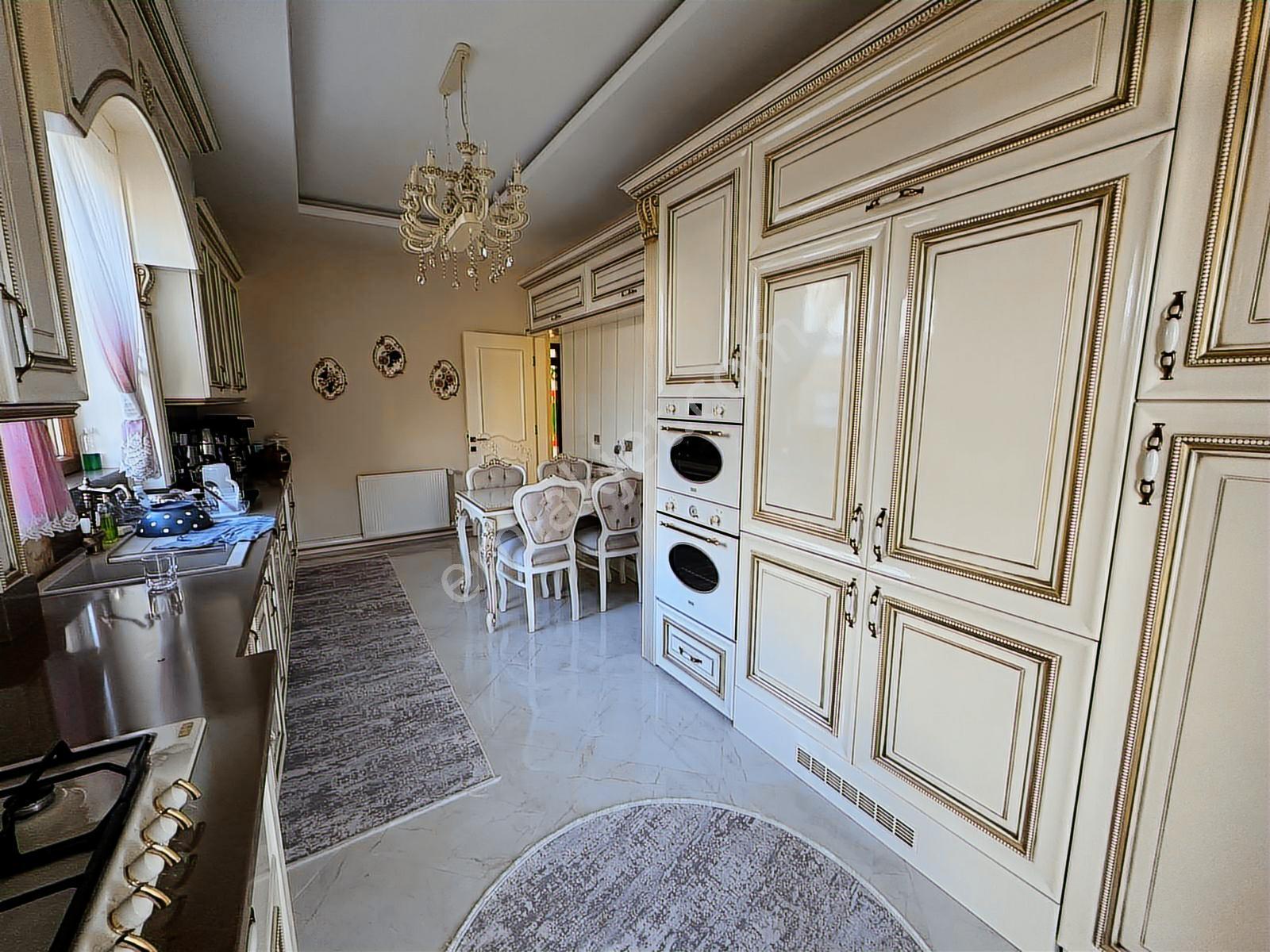 Başiskele Barbaros Mh Muhteşem Deniz Manzaralı Kış Bahçeli Villa - Görsel 20