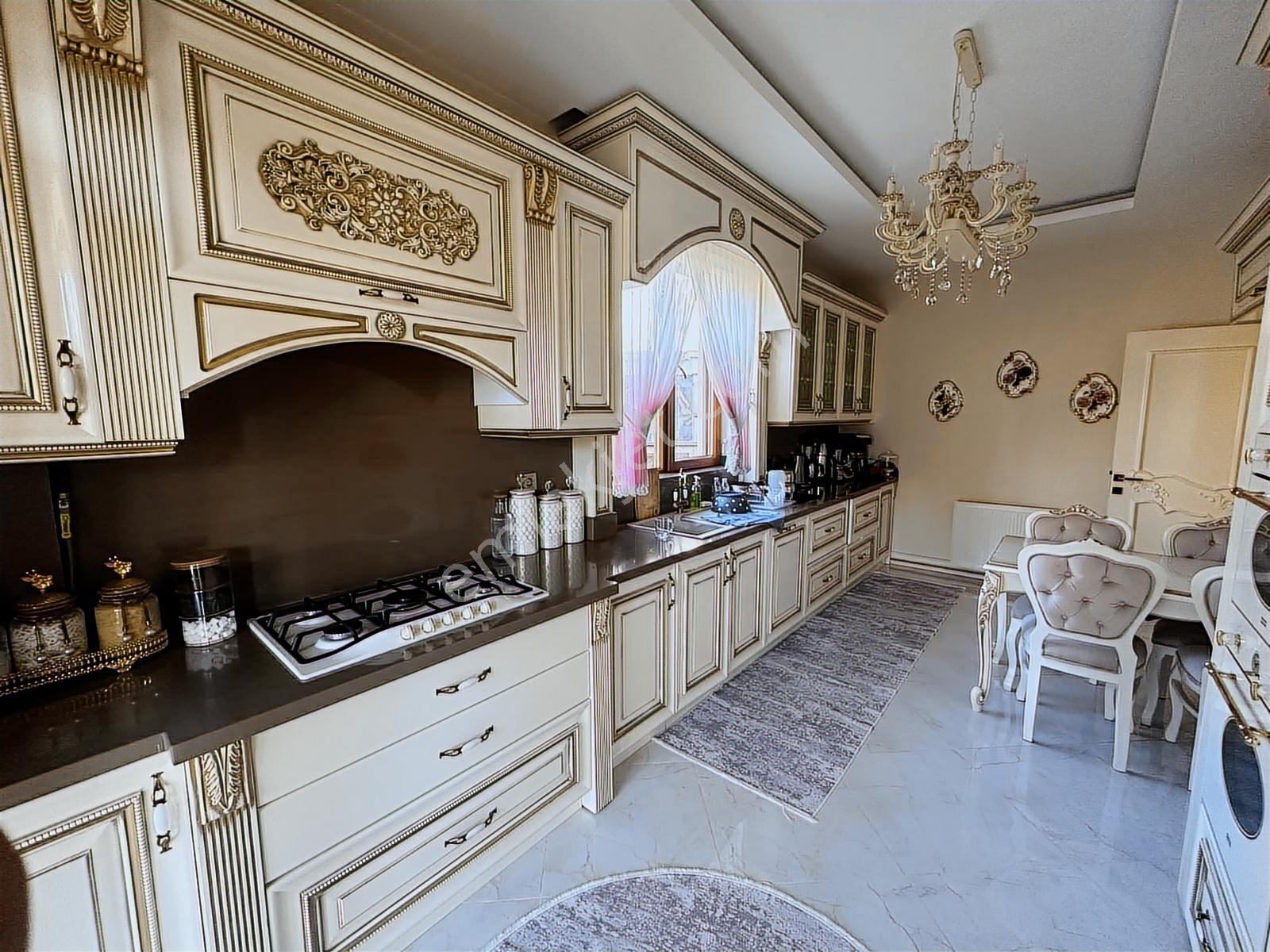 Başiskele Barbaros Mh Muhteşem Deniz Manzaralı Kış Bahçeli Villa - Görsel 6