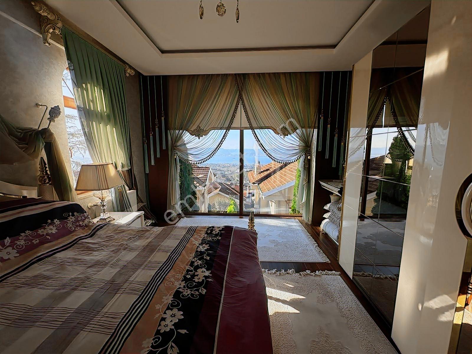 Başiskele Barbaros Mh Muhteşem Deniz Manzaralı Kış Bahçeli Villa - Görsel 33