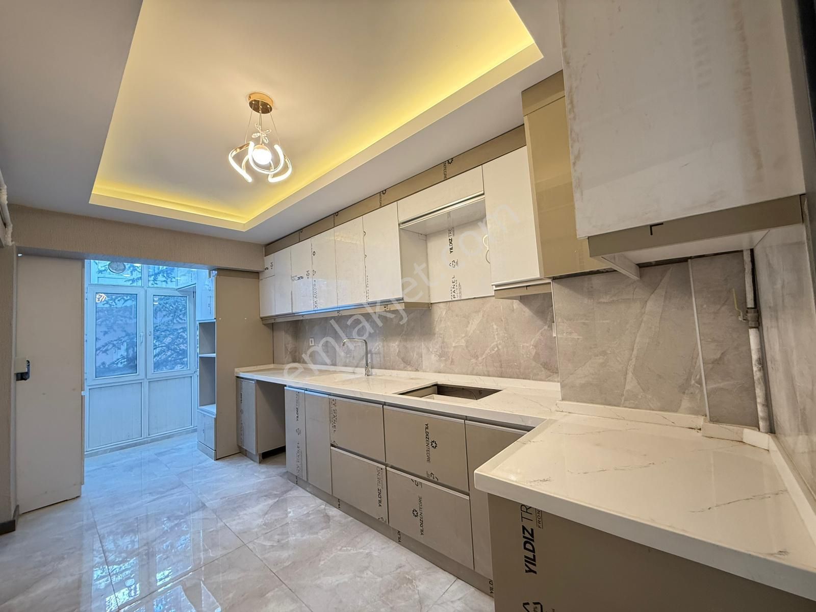 Kariyer'den Etlik Merkezde 3+1 Ultra Lüx Yapılı Kat Konumunda Yüksek Giriş Daire - Görsel 7