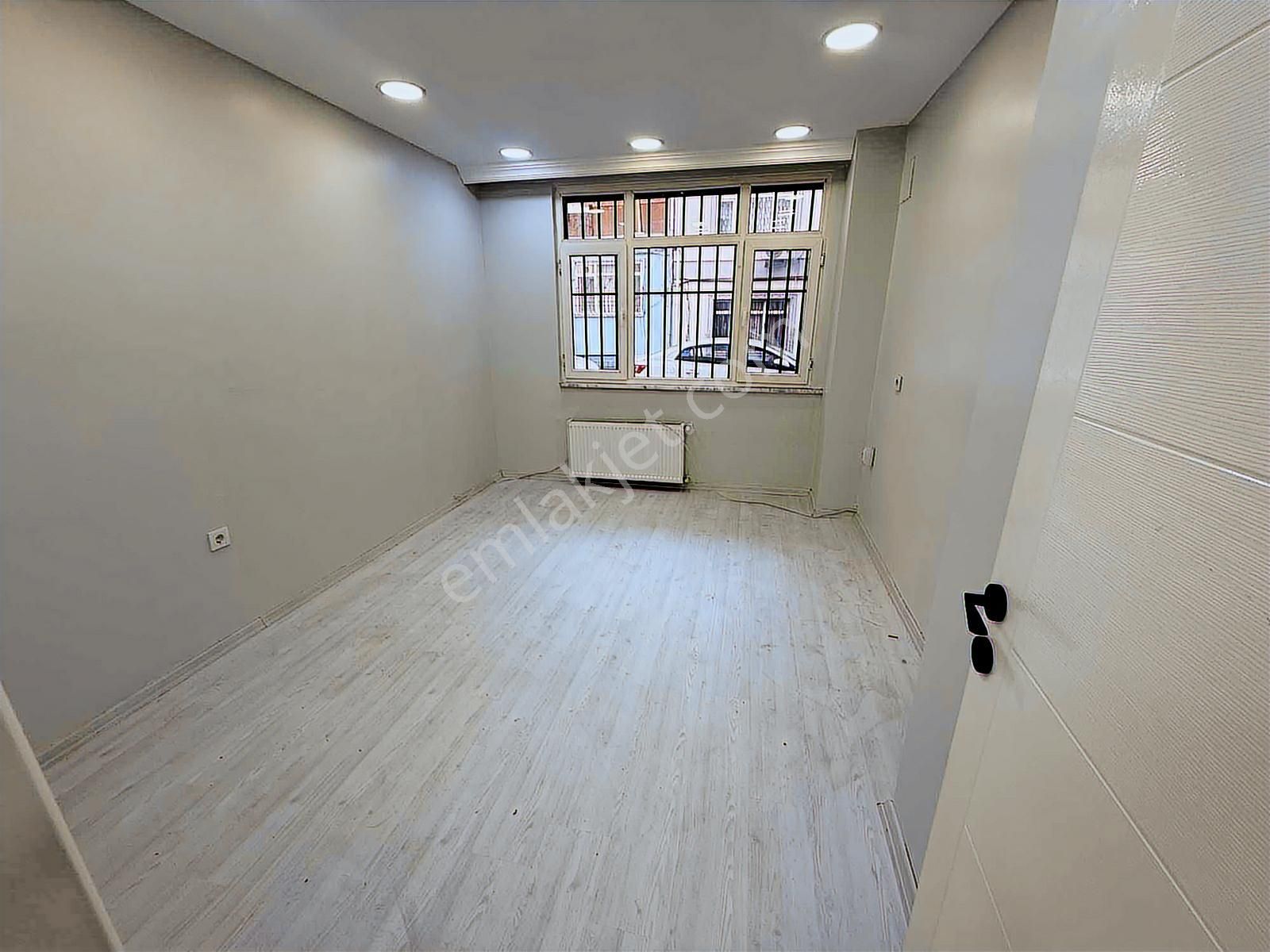 Boyalı Metro:5 Dk Yürm.mecidiyeköy Şahinler Sk Kiralık 3+1 Daire - Görsel 28