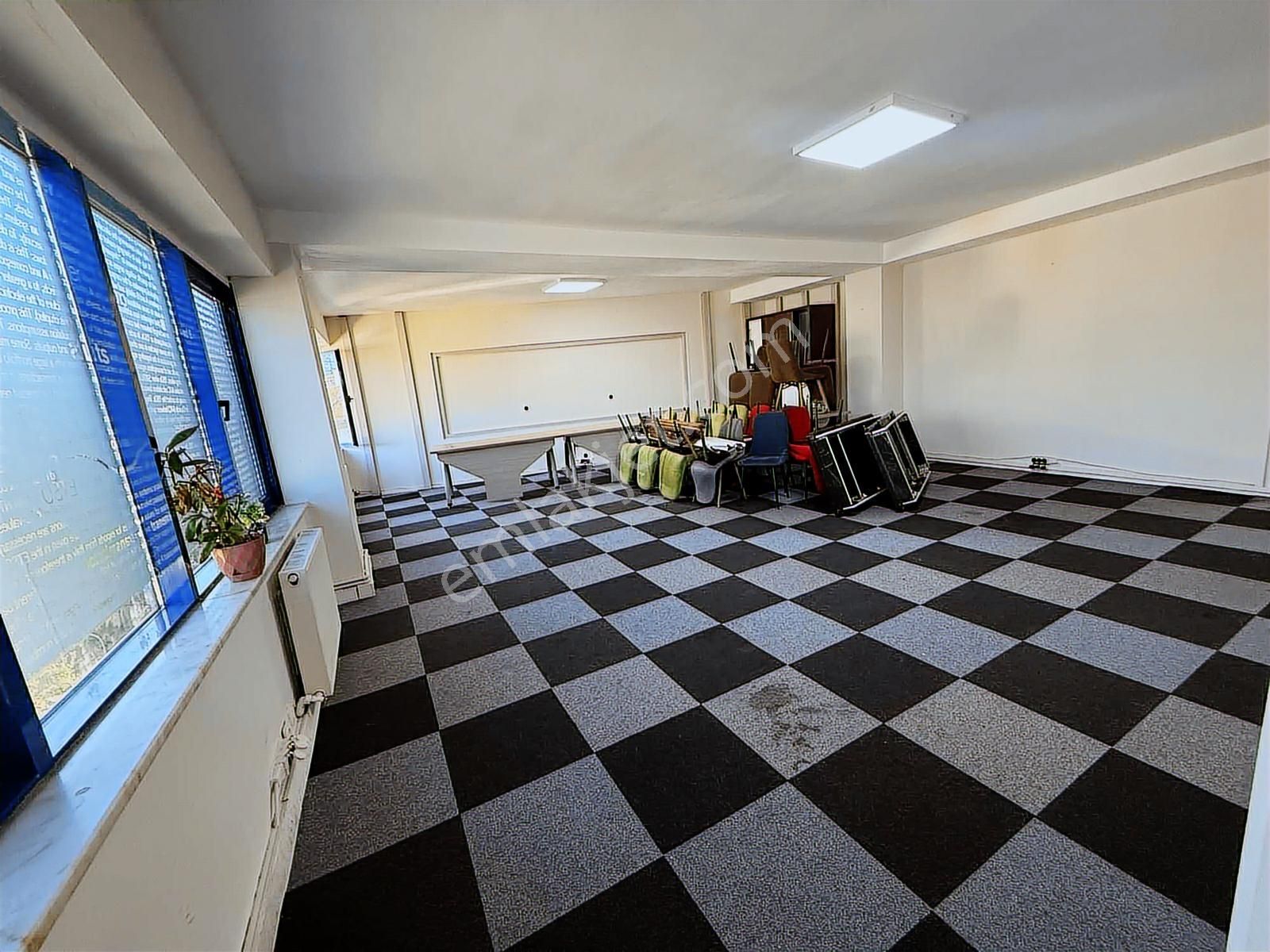 Şişli Mecidiyeköy Plaza'da Eşyalı Ofis Kiralık 150 M2 - Görsel 6