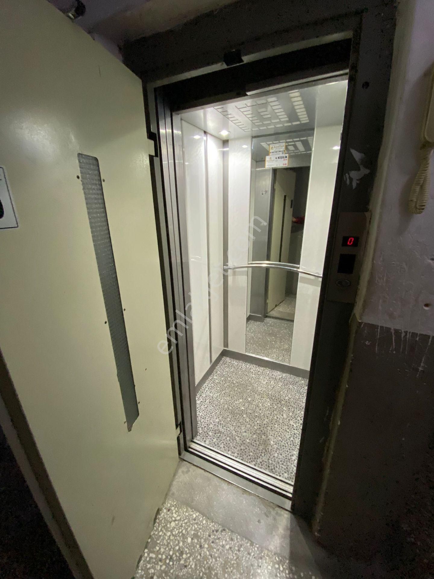 İstasyon Caddesi Tren Garı Karşısı Güney Cephe Önü Hiç Kapanmayacak Cadde Ve Çevre Yoluna Bakan - Görsel 12