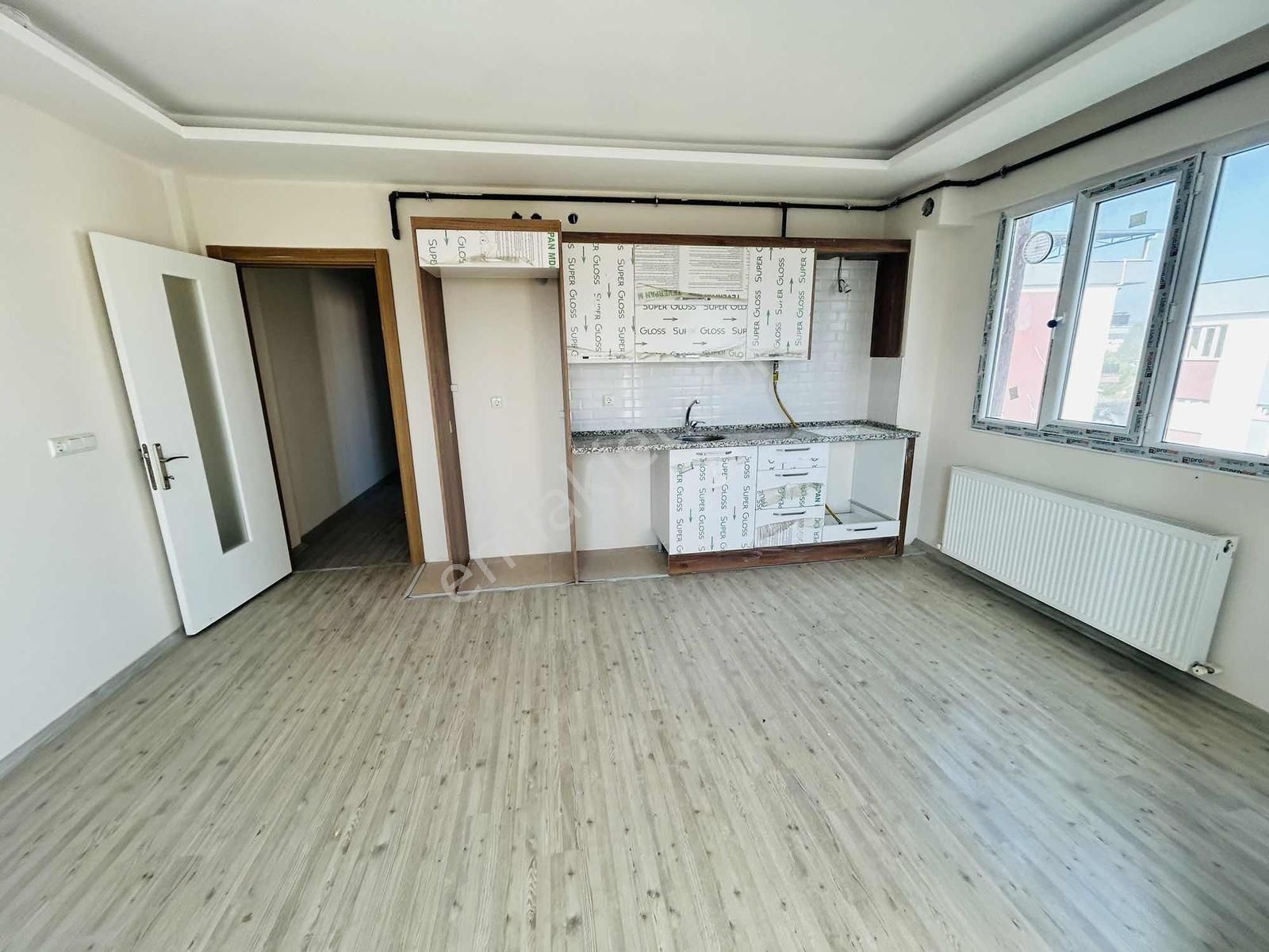 Asil Emlak'tan Muradiye'de Site İçersinde 2+1 Satılık Daire - Görsel 18