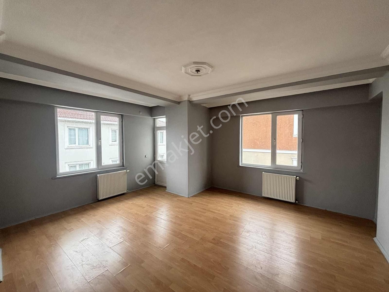 Fa Özbir'den Belediye Meydanında Ferah 2+1 Kiralık Daire - Görsel 33