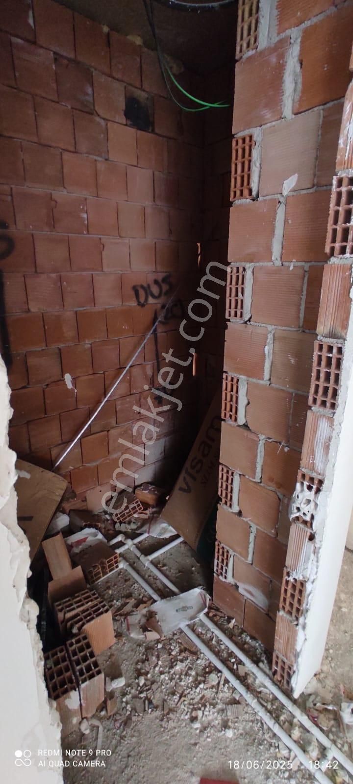 Pendik 2 Blok"lu Havuzlu Site İçinde Sıfır Satılık 2+1 Asansör Otoparklı Manzaralı Lüks Daire - Görsel 20