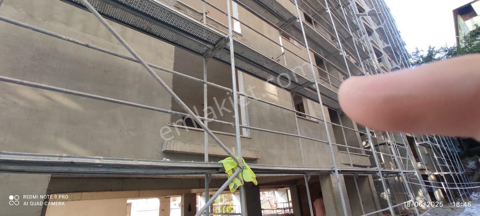 Pendik 2 Blok"lu Havuzlu Site İçinde Sıfır Satılık 2+1 Asansör Otoparklı Manzaralı Lüks Daire - Görsel 2