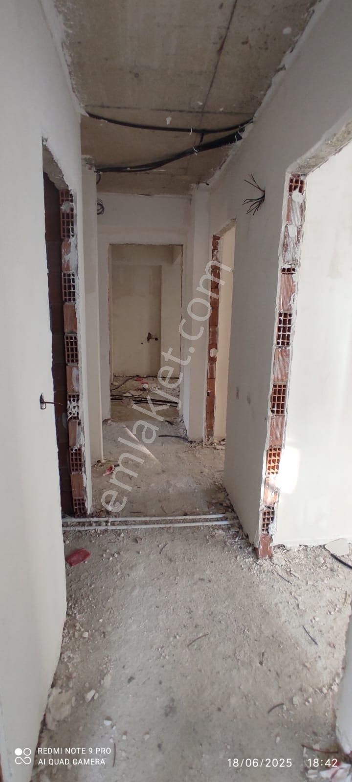 Pendik 2 Blok"lu Havuzlu Site İçinde Sıfır Satılık 2+1 Asansör Otoparklı Manzaralı Lüks Daire - Görsel 11