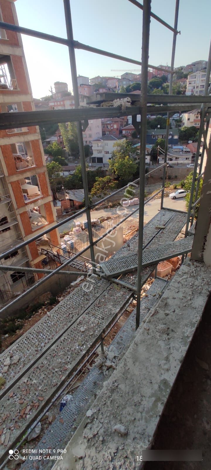 Pendik 2 Blok"lu Havuzlu Site İçinde Sıfır Satılık 2+1 Asansör Otoparklı Manzaralı Lüks Daire - Görsel 21