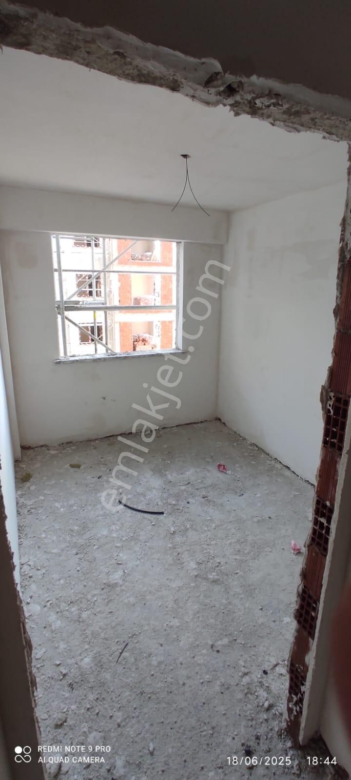 Pendik 2 Blok"lu Havuzlu Site İçinde Sıfır Satılık 2+1 Asansör Otoparklı Manzaralı Lüks Daire - Görsel 7