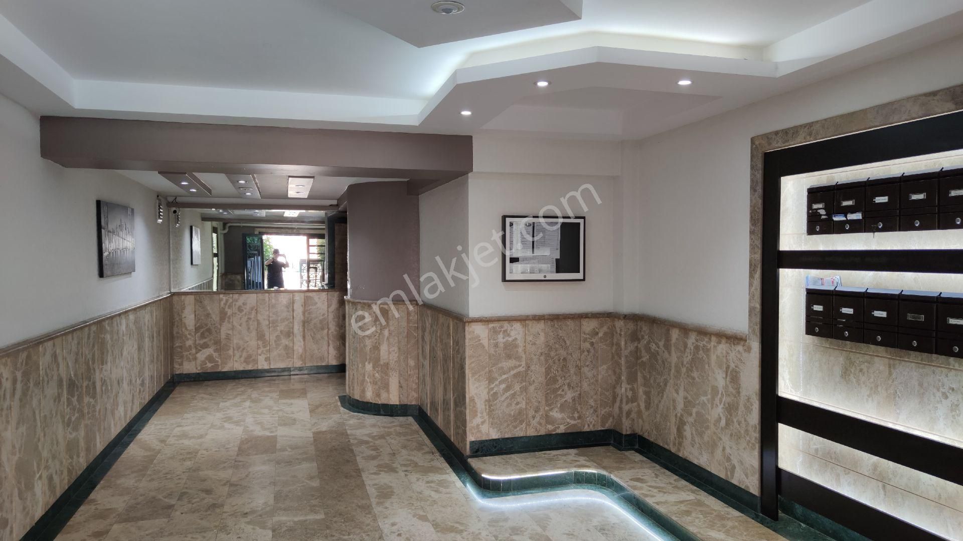 Sahibinden Adnan Menderes Mah.sitede Köşe Ara Kat - Görsel 7