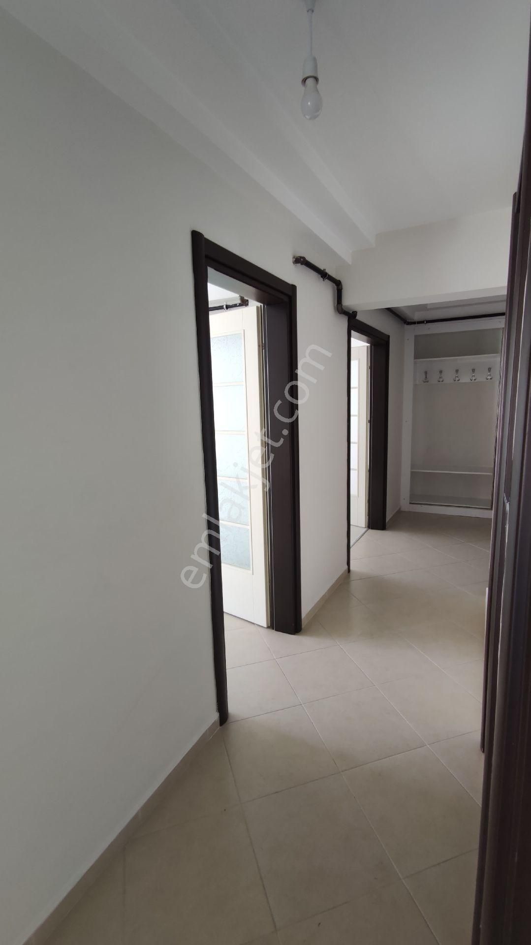 Sahibinden Adnan Menderes Mah.sitede Köşe Ara Kat - Görsel 11