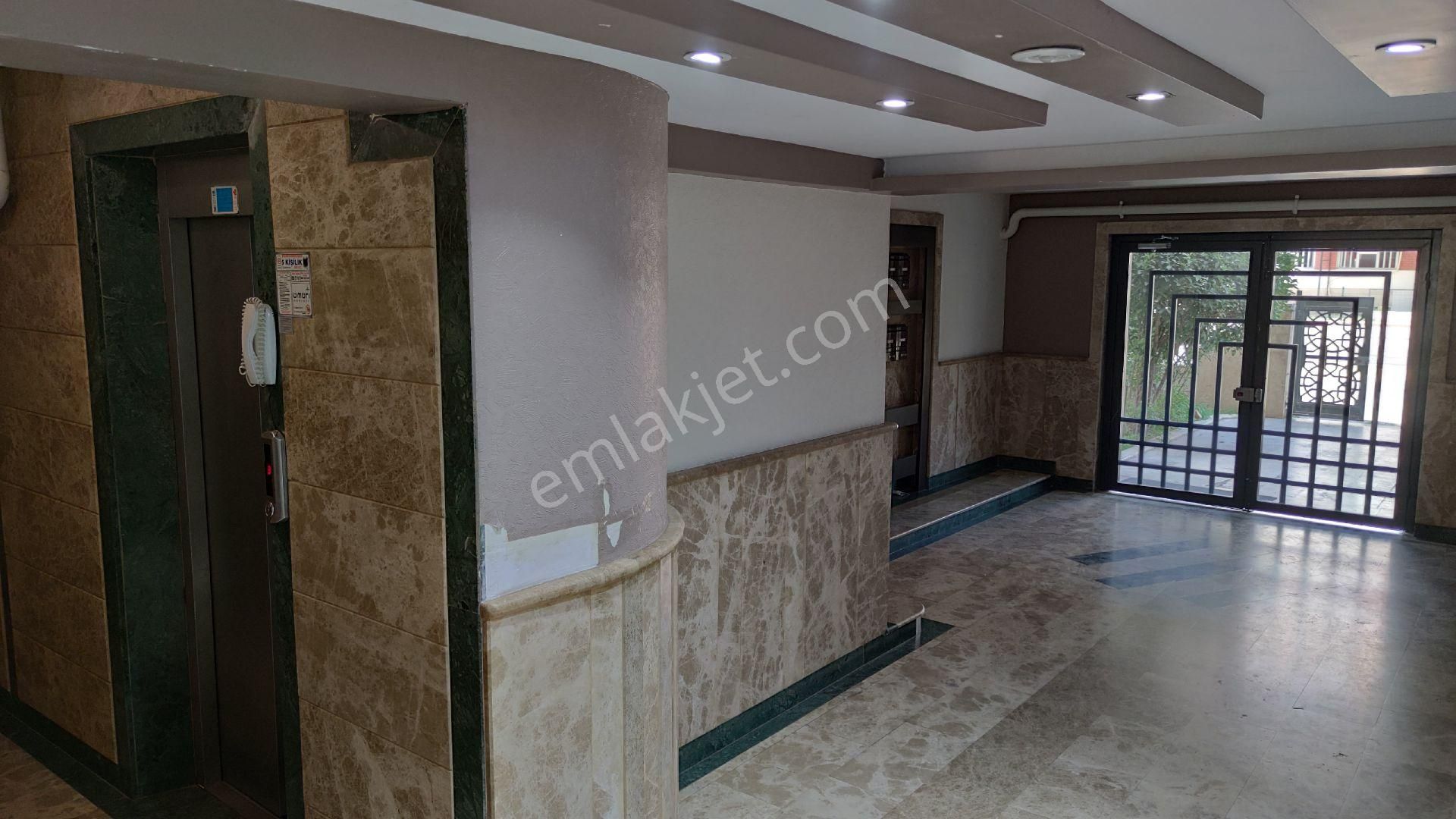 Sahibinden Adnan Menderes Mah.sitede Köşe Ara Kat - Görsel 6