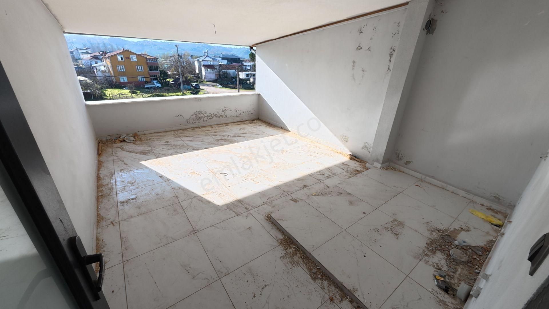 Sakarya Karasu'da Müstakil Havuzlu Teraslı 3+1 Sıfır Villa - Görsel 33