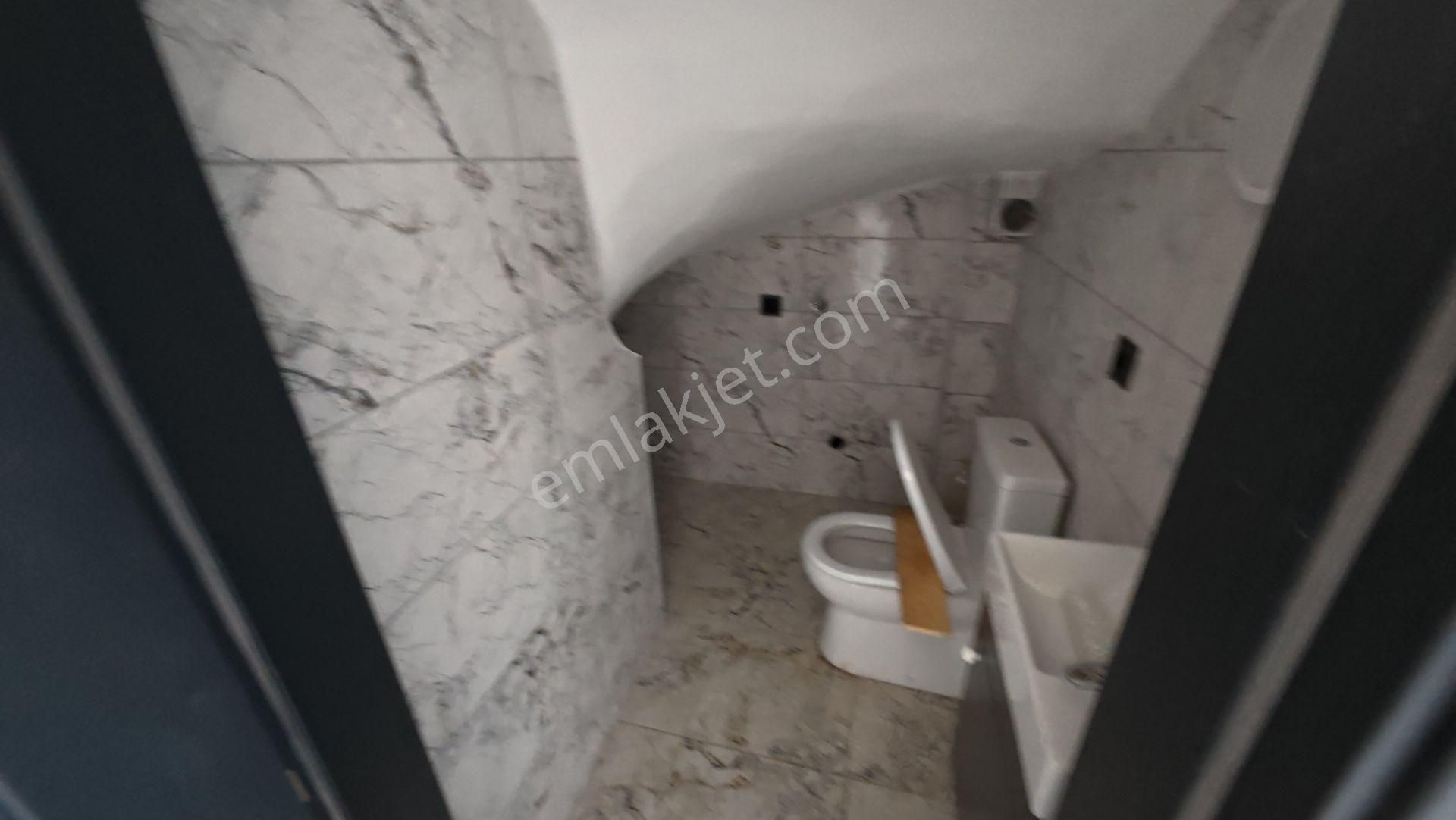 Sakarya Karasu'da Müstakil Havuzlu Teraslı 3+1 Sıfır Villa - Görsel 19