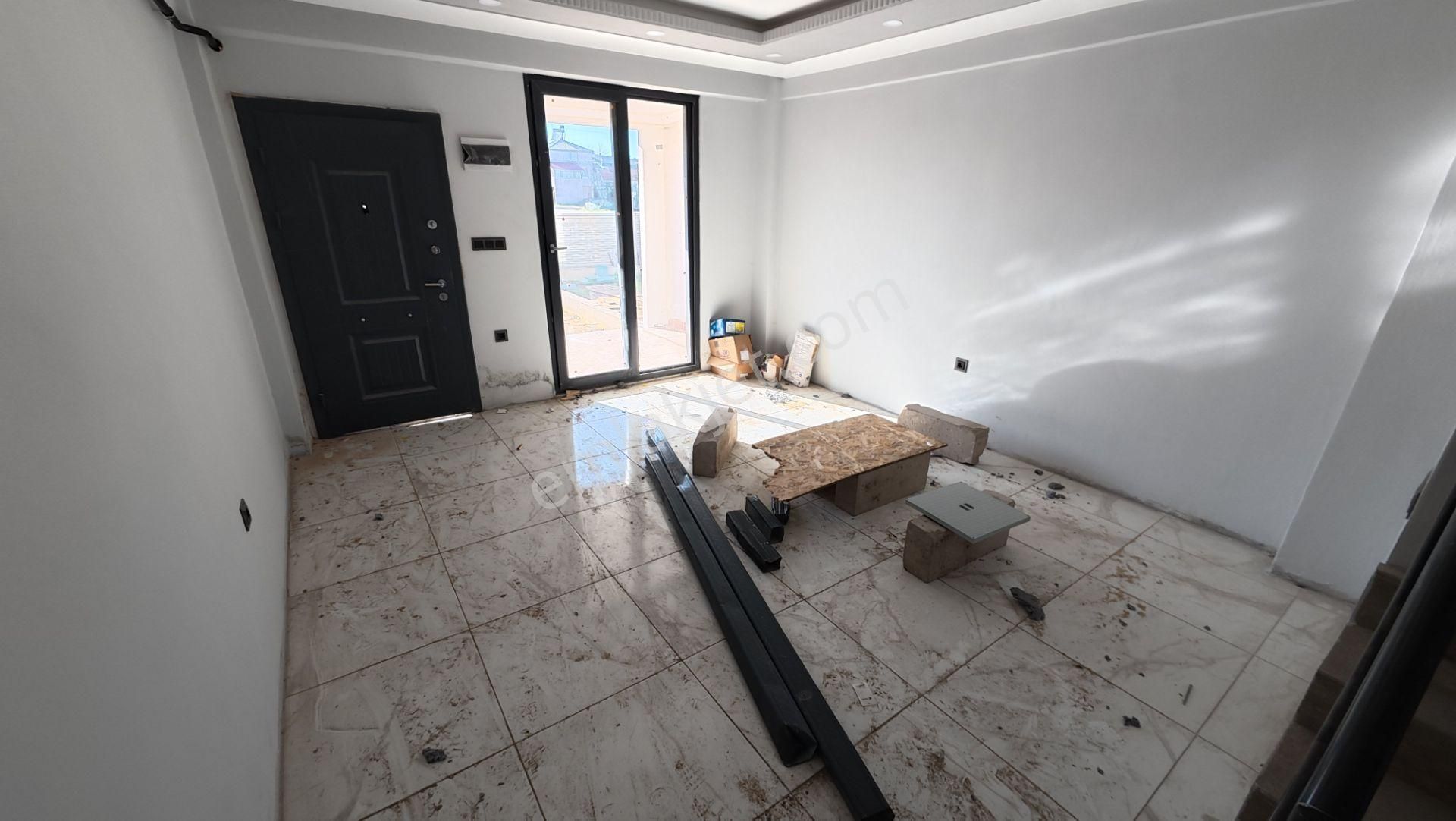 Sakarya Karasu'da Müstakil Havuzlu Teraslı 3+1 Sıfır Villa - Görsel 11