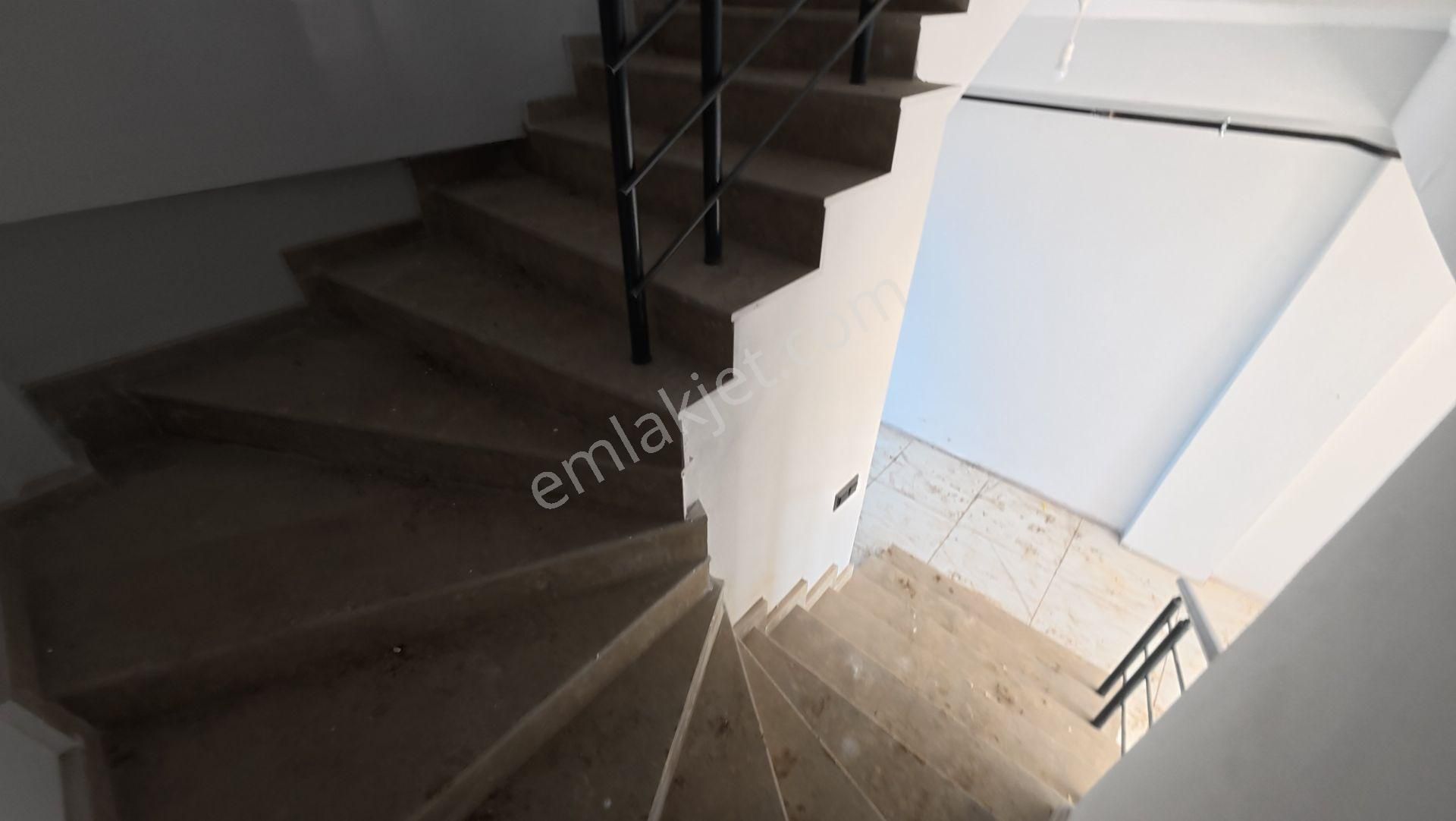 Sakarya Karasu'da Müstakil Havuzlu Teraslı 3+1 Sıfır Villa - Görsel 20