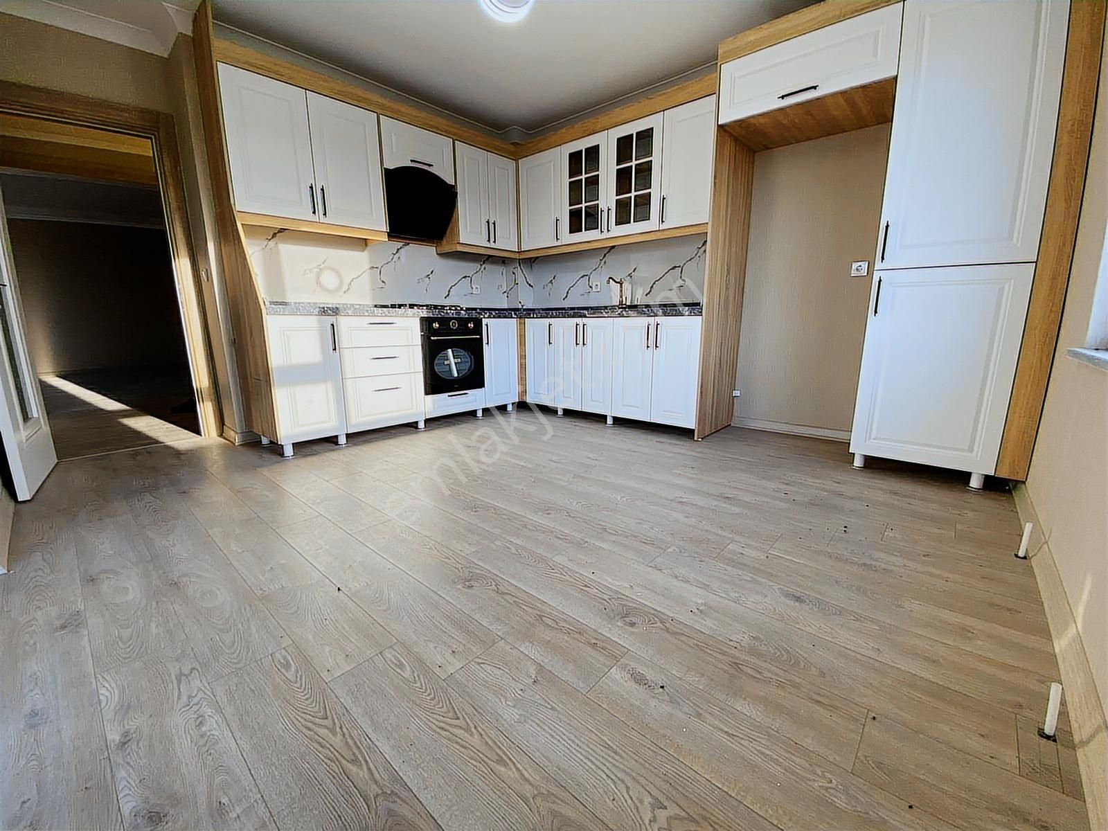 Sincan Saraycık Mah.de 5 Katta Ultra Lüks Yapılı 4+1 Sıfır Daire - Görsel 30