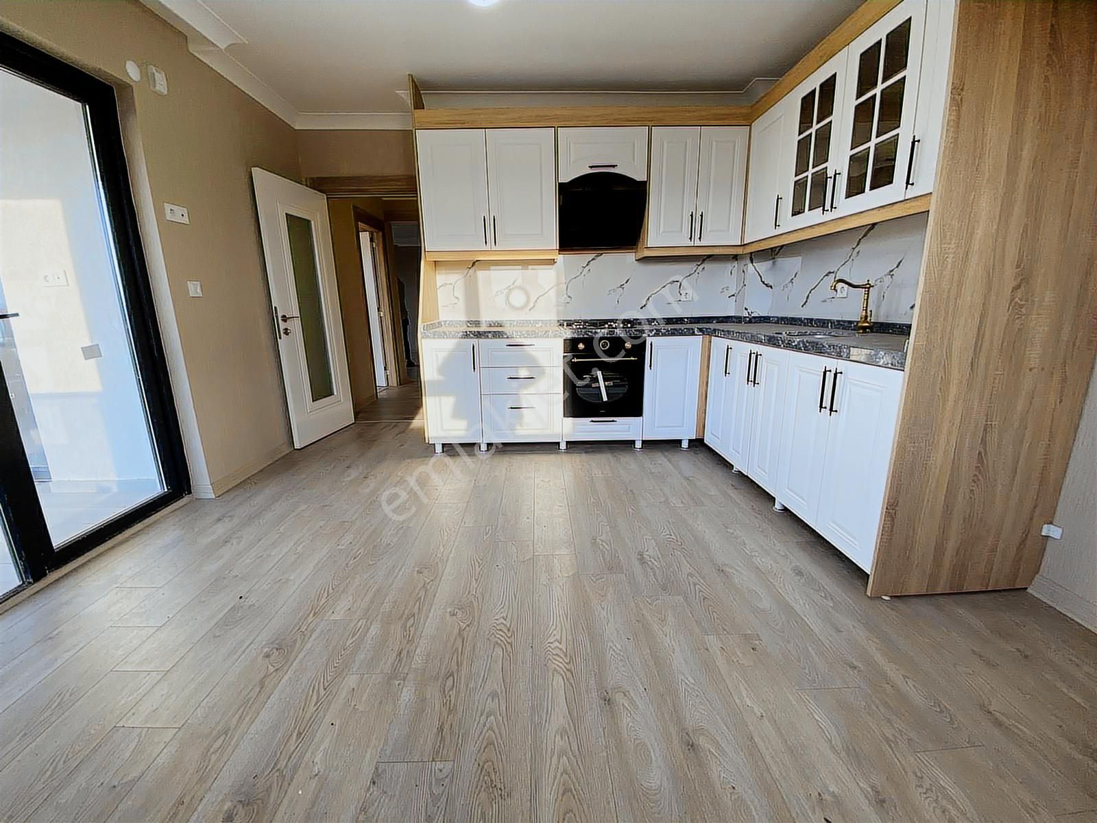 Sincan Saraycık Mah.de 5 Katta Ultra Lüks Yapılı 4+1 Sıfır Daire - Görsel 2