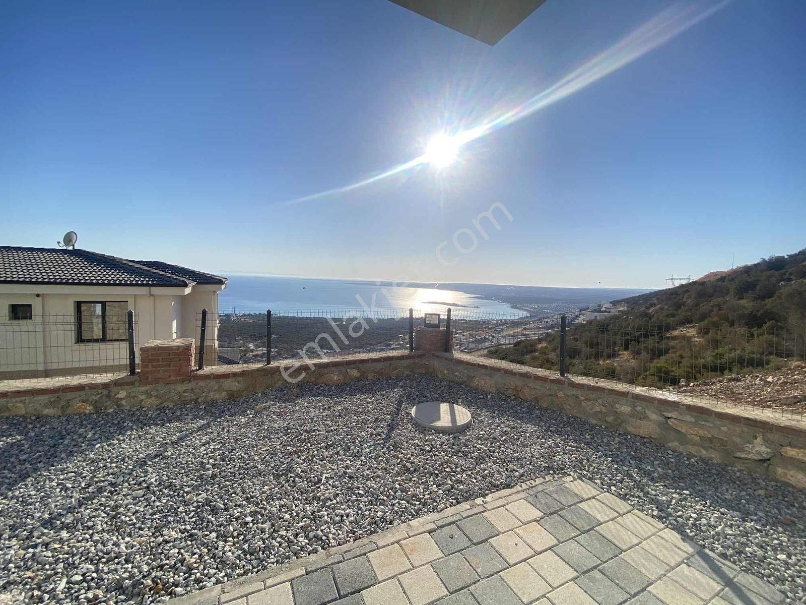 Didim Akbükte Full Deniz Manzaralı Köşe Başı 2+1 Bahçe Katı - Görsel 16