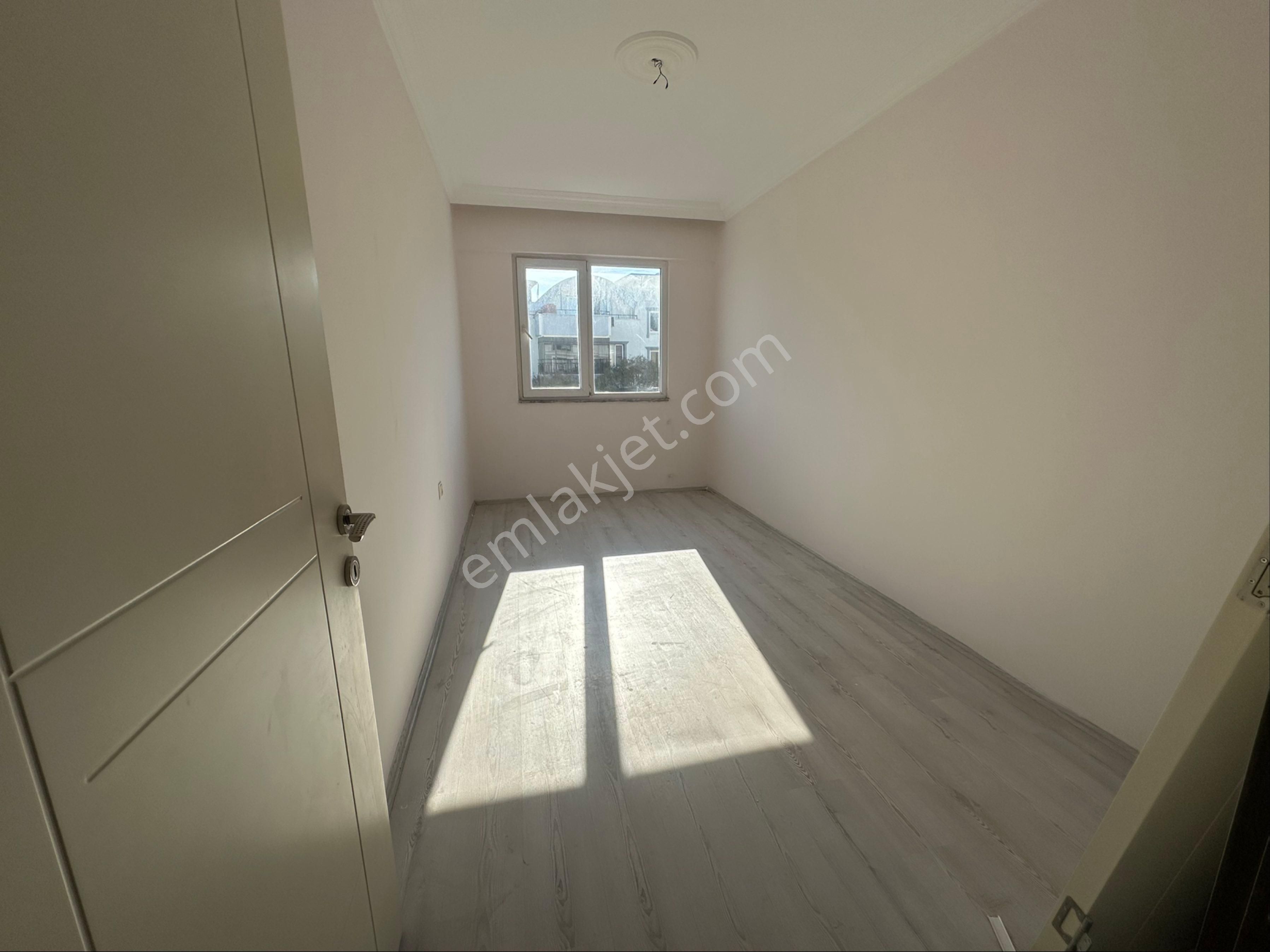 Didimde 3+1 Ön Cephe Geniş Kullanışlı Fırsat Daire - Görsel 25