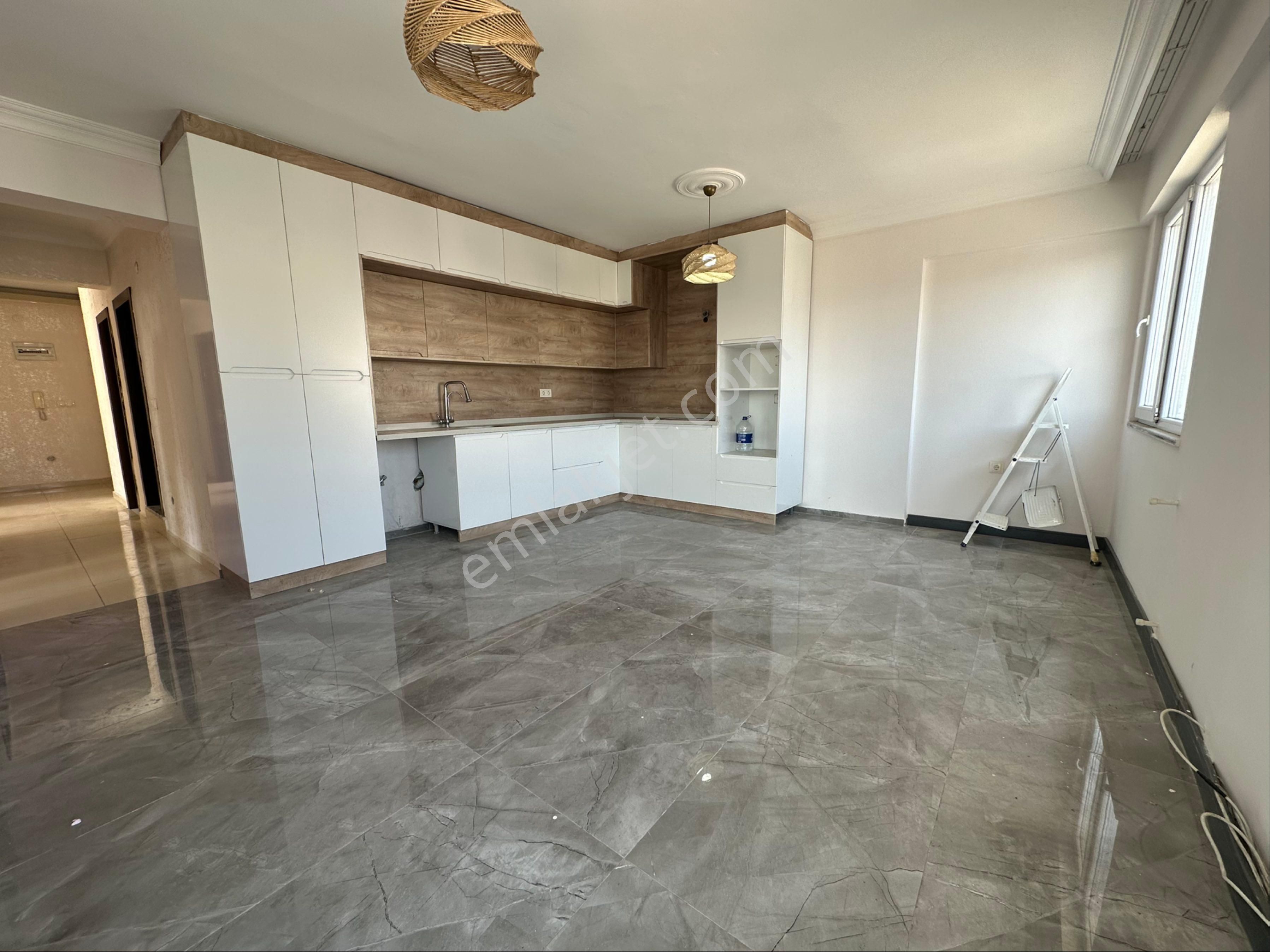 Didimde 3+1 Ön Cephe Geniş Kullanışlı Fırsat Daire - Görsel 11