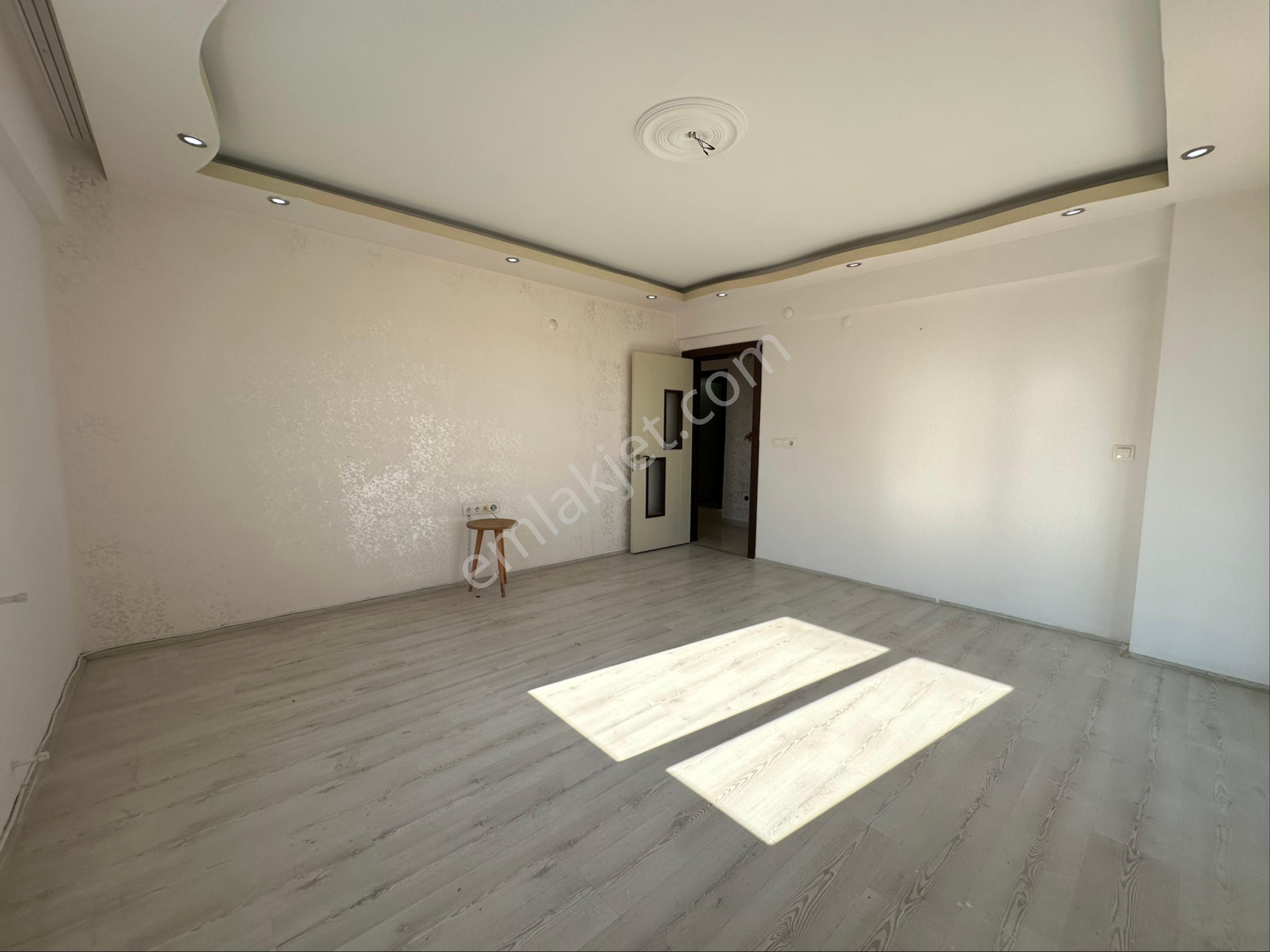 Didimde 3+1 Ön Cephe Geniş Kullanışlı Fırsat Daire - Görsel 14