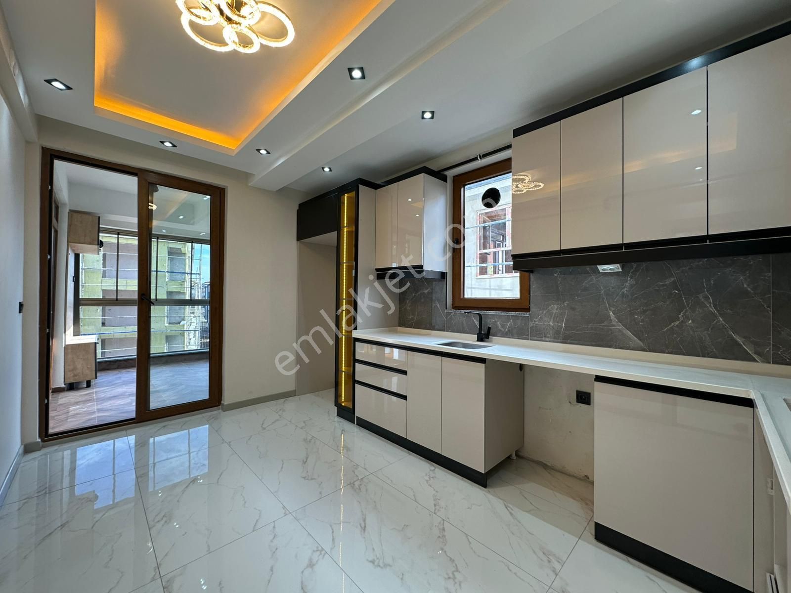 Tuncay Kartal'dan Bahçeli Nizam Süper Lüks 2+1 Daire - Görsel 26