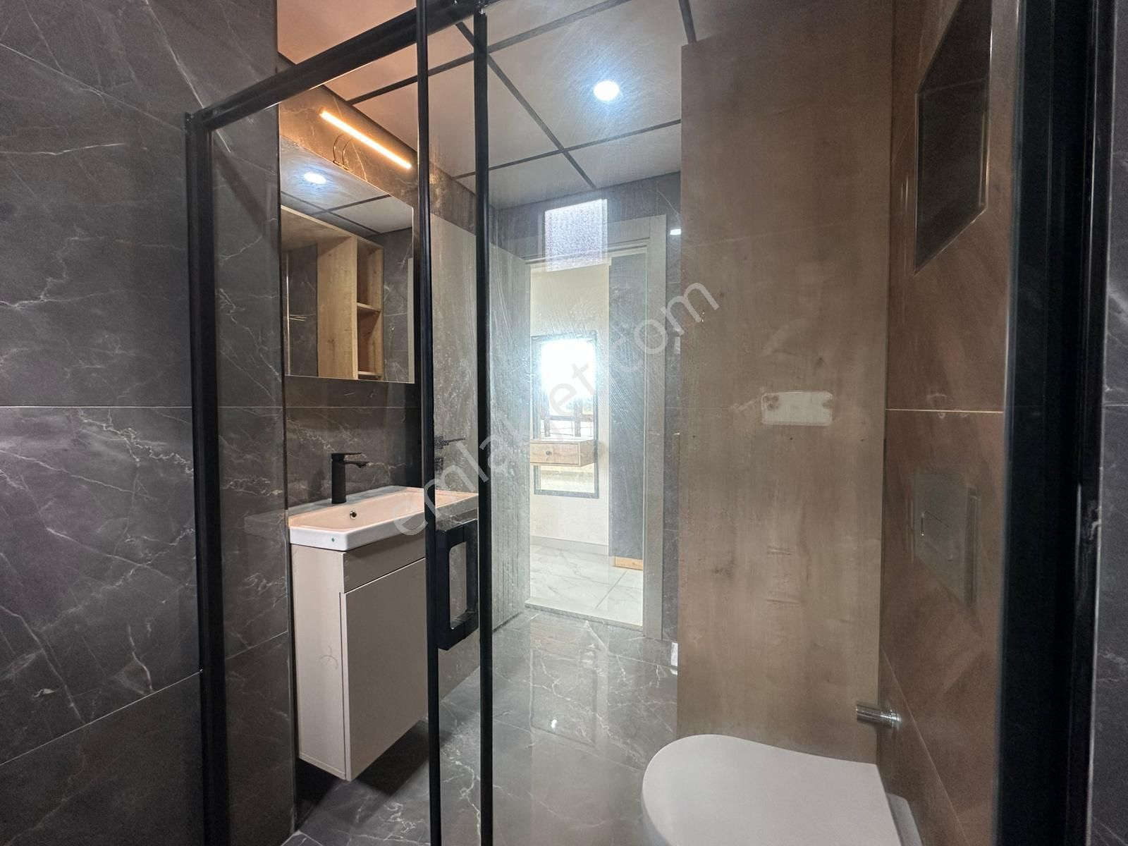 Tuncay Kartal'dan Bahçeli Nizam Süper Lüks 2+1 Daire - Görsel 18