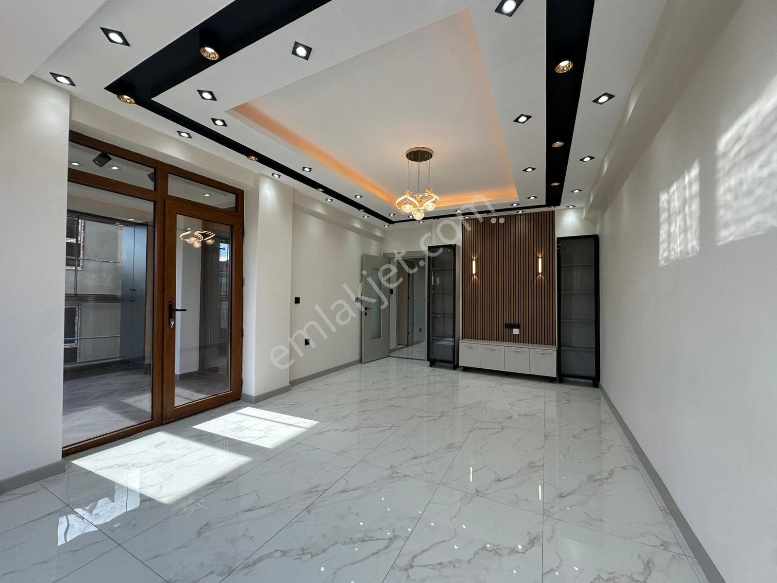 Tuncay Kartal'dan Bahçeli Nizam Süper Lüks 2+1 Daire - Görsel 3