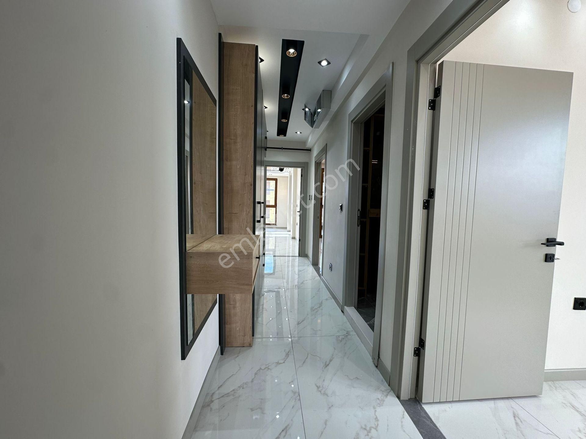 Tuncay Kartal'dan Bahçeli Nizam Süper Lüks 2+1 Daire - Görsel 10