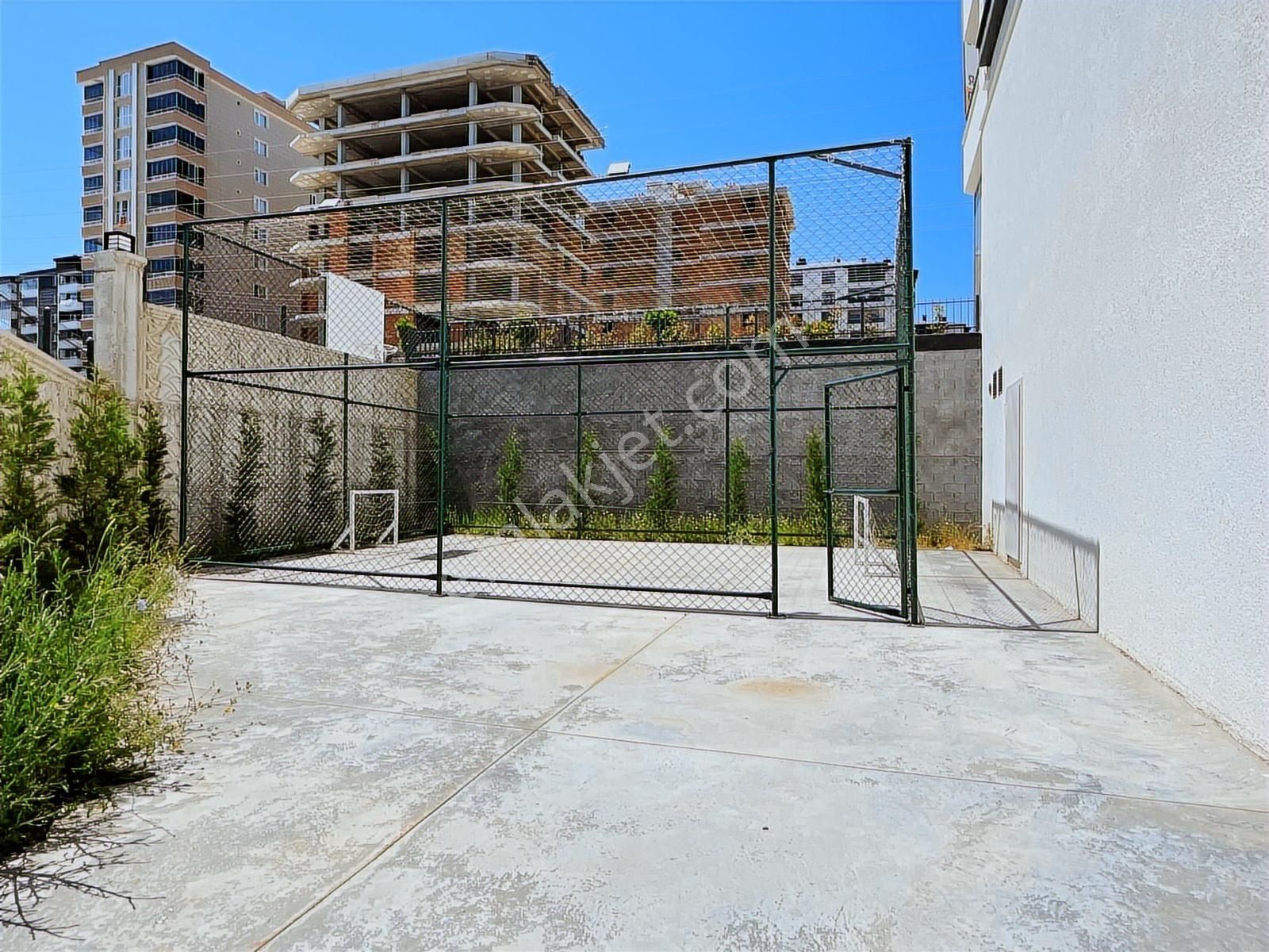 19 Mayıs Bulvarına Cephe Köşe Başında Deniz Manzaralı Lüks 3+1! - Görsel 32