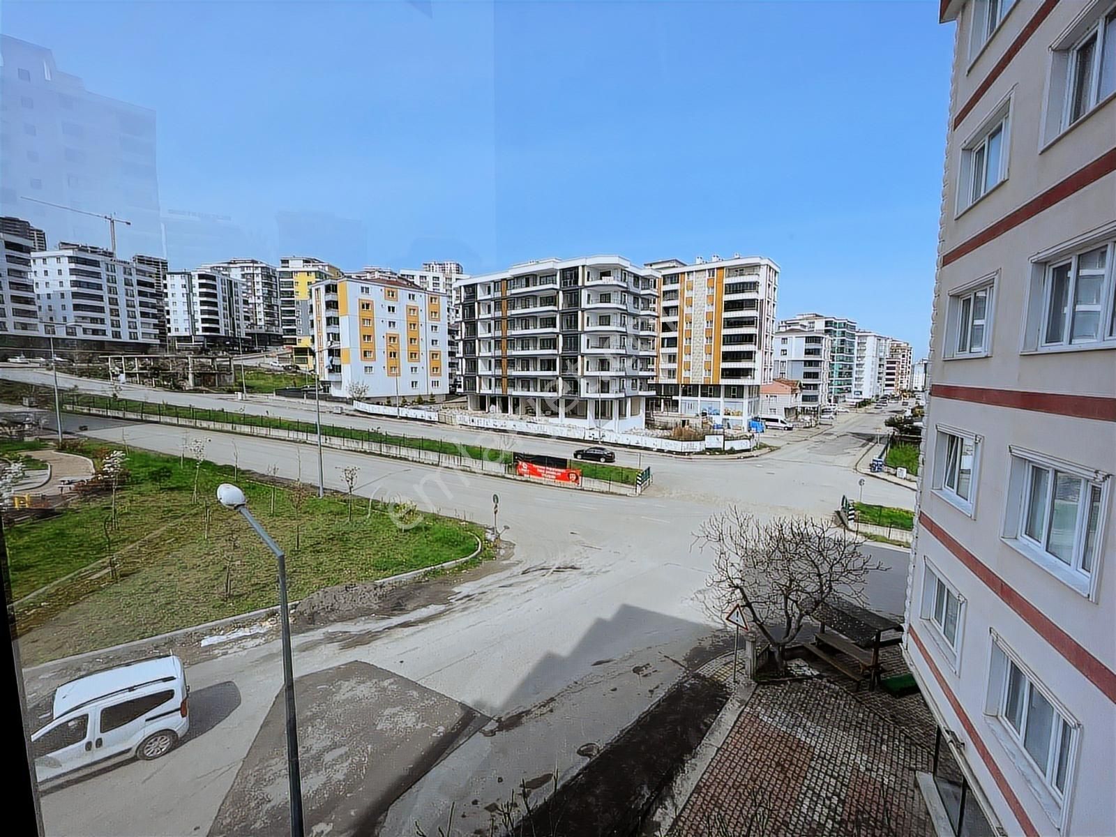 19 Mayıs Blv. Ve Cağaloğlu Cad. Arasında Lüks 1+1 Daire! - Görsel 9