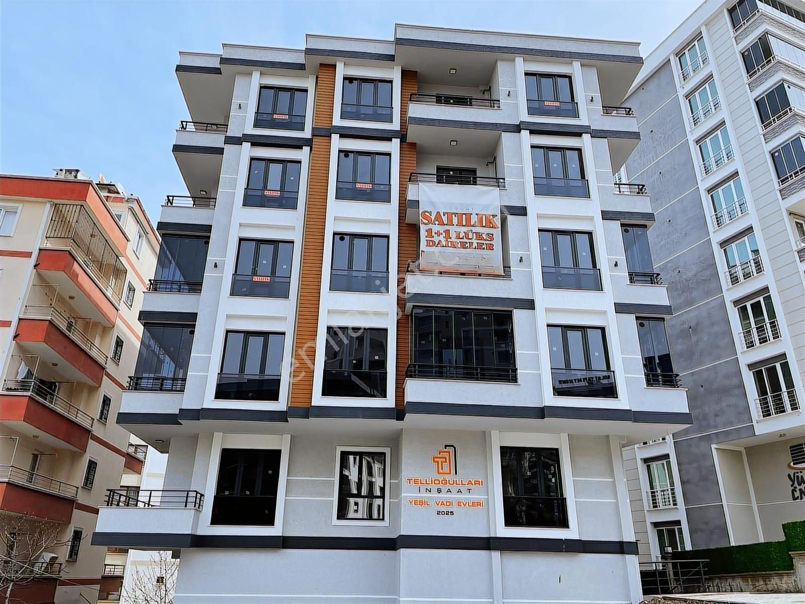 19 Mayıs Blv. Ve Cağaloğlu Cad. Arasında Lüks 1+1 Daire! - Görsel 21