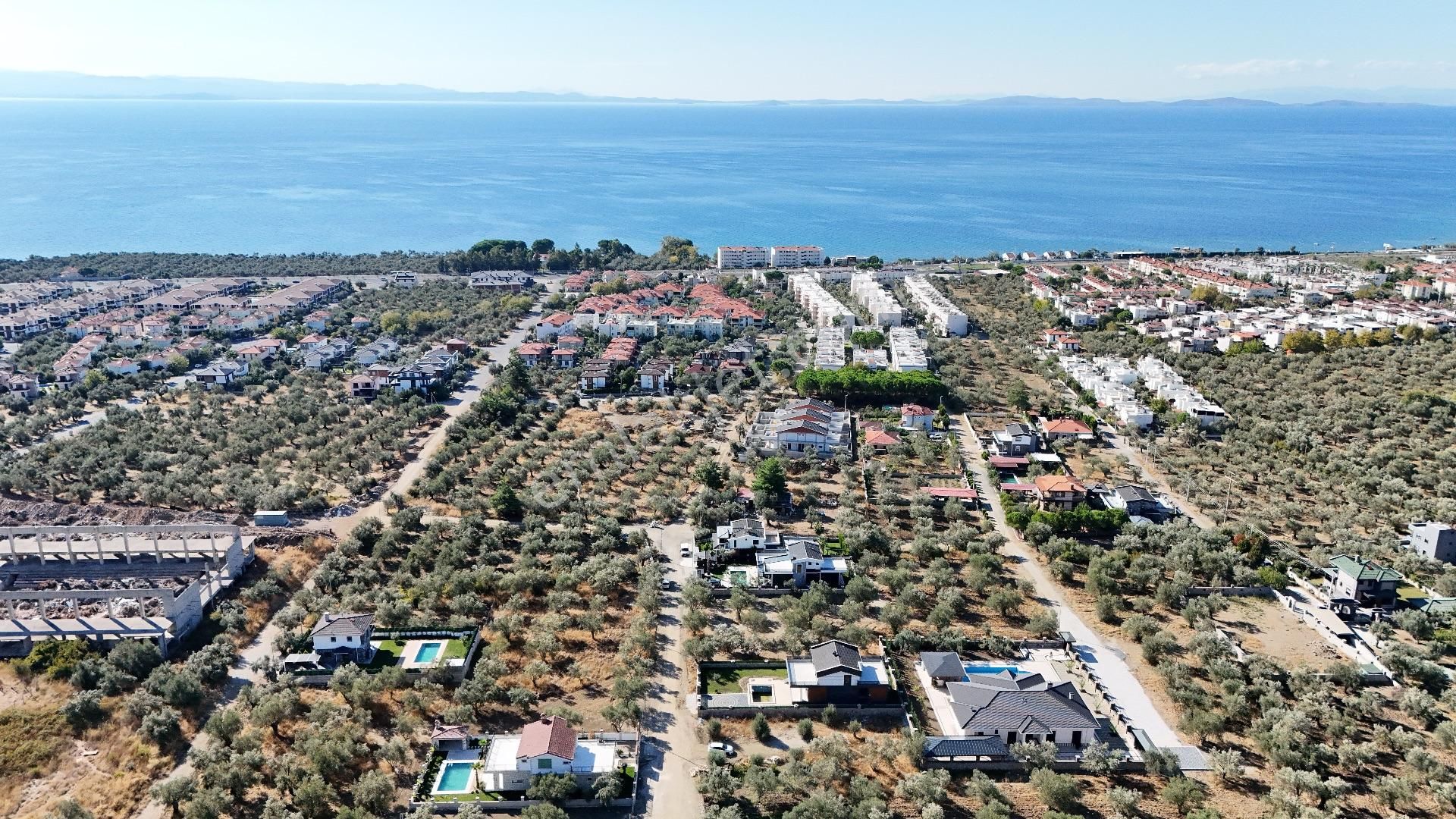Altınoluk'ta 650 M2 Arsa Özel Havuzlu Alaçatı Konsept Villa - Görsel 7