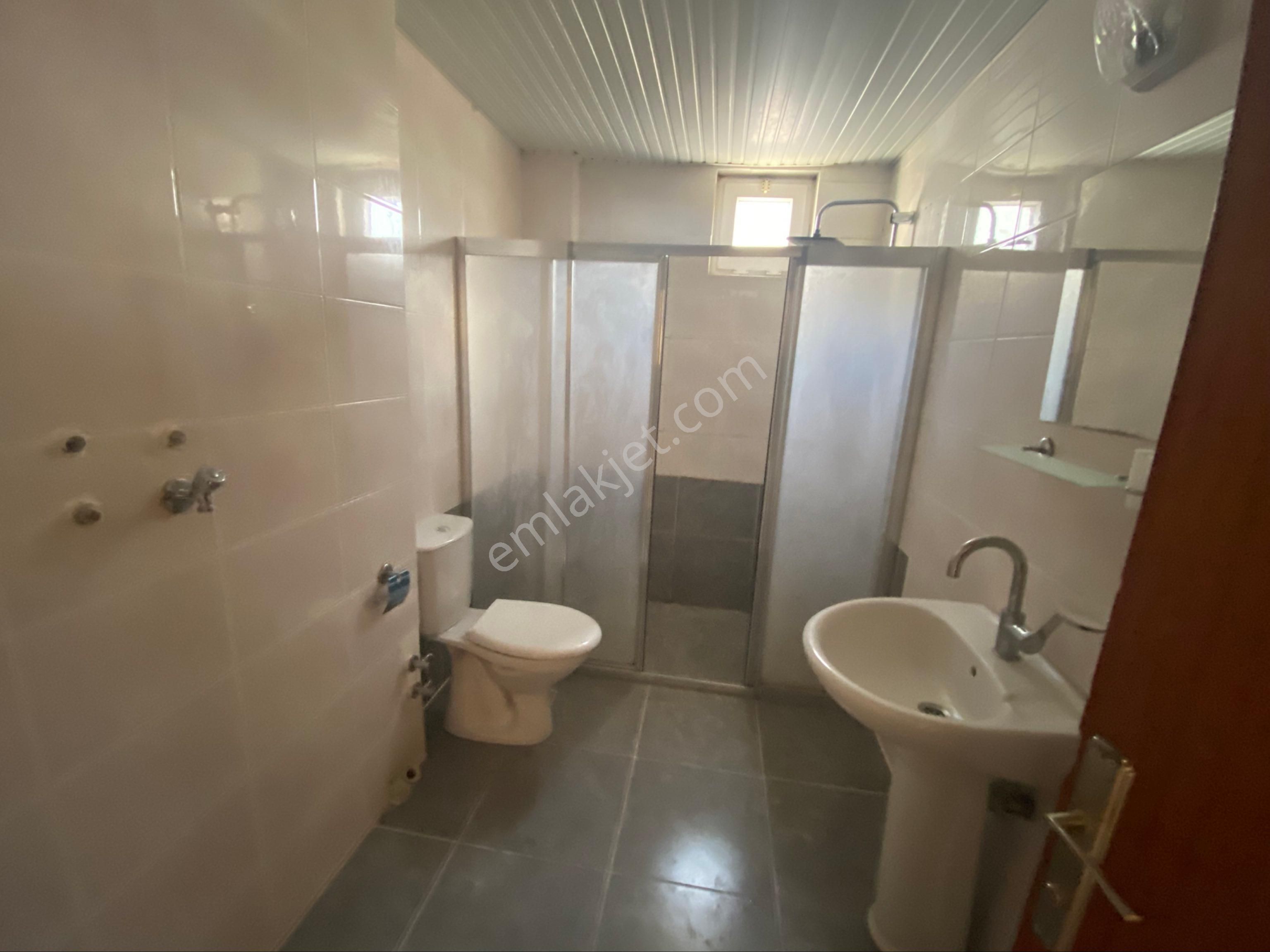 Bayındırda 3+1 Asansörlü Tek Daire Üzerine 165 M2 35.000tl.ye Kiralık - Görsel 11