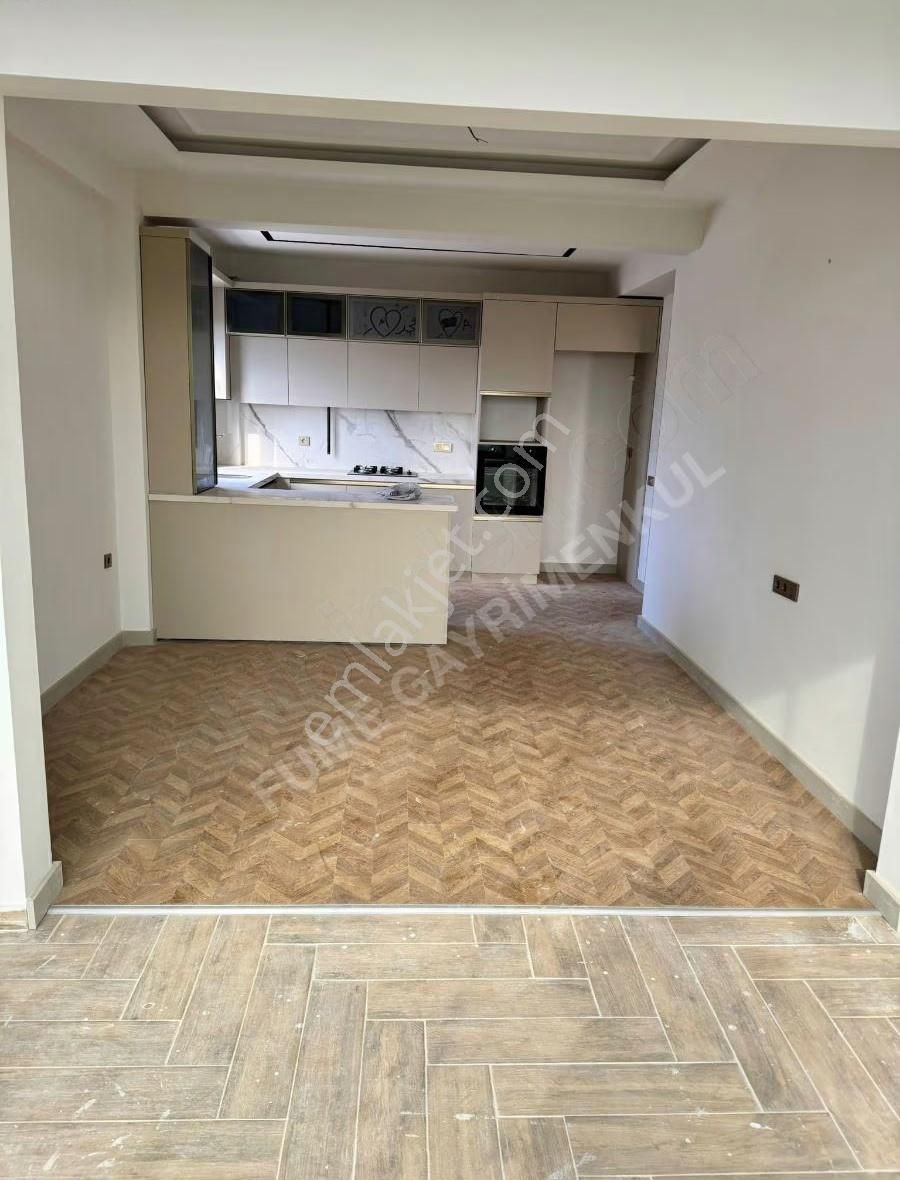 Fume'den Kiralık Lüks Geniş Daire - Görsel 7