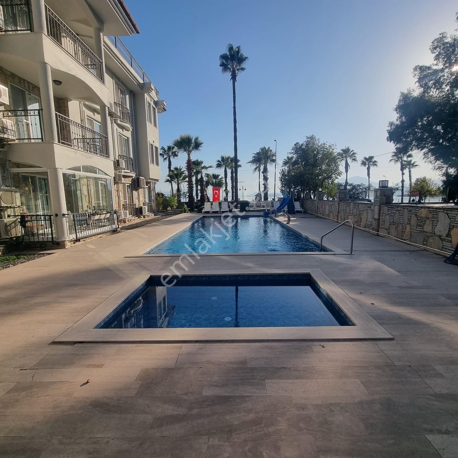 Göle Sıfır Havuzlu Sitede Manzaralı Dubleks 3+1 Satılık Daire - Görsel 2