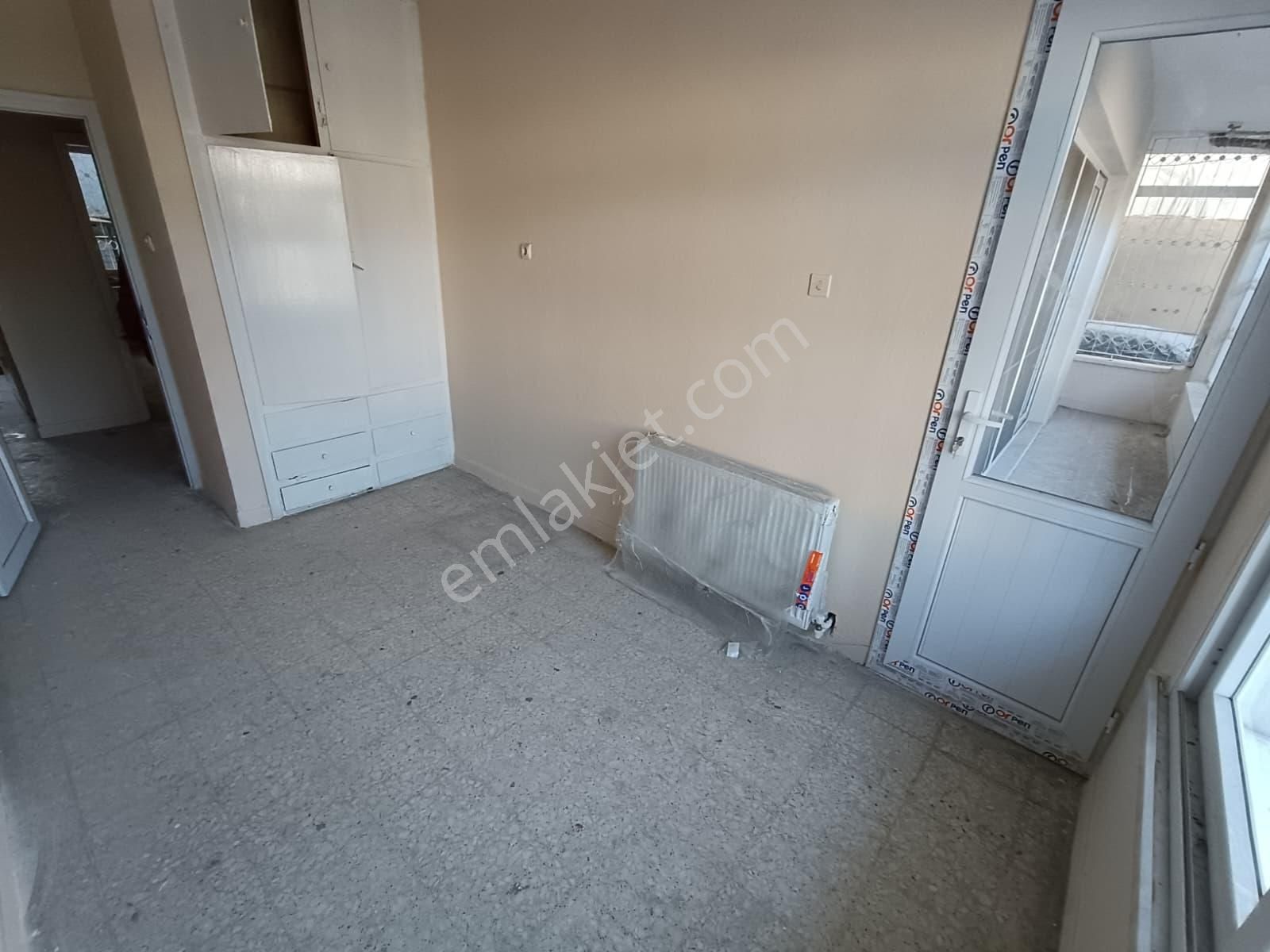 Ergünden Cumhuriyette Doğal Gazlı Kiralık - Görsel 21